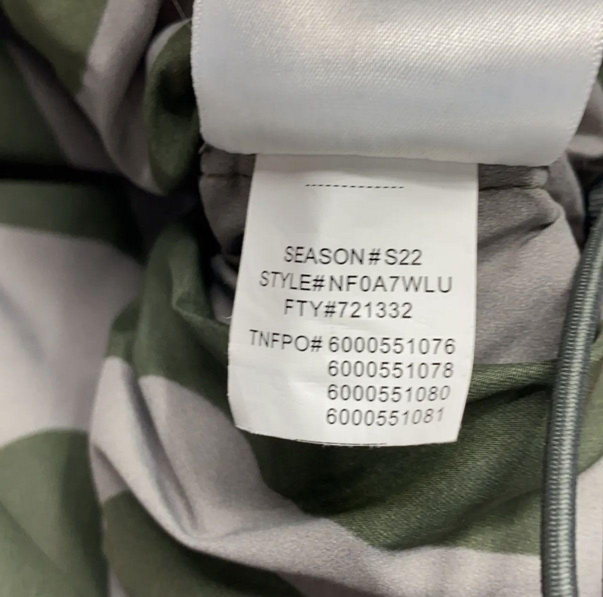 Kaws × The North Face KAWS x The North Face Retro 1996 Nuptse Jacket Size US XL / EU 56 / 4 - 6 Thumbnail