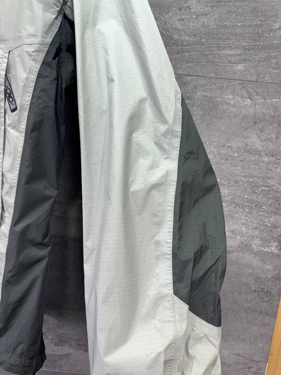 Other Marmot Rain Jacket Hooded Windbreaker Gray Coats Mens Size L Size US L / EU 52-54 / 3 - 5 Thumbnail