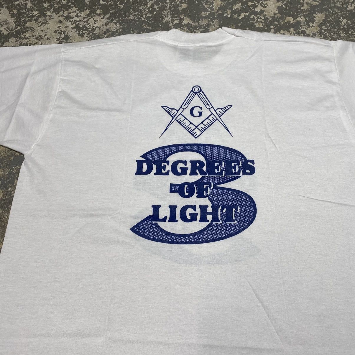 Vintage Vintage Freemason 3 Degrees of Light T-Shirt Illuminati Whit Size US XL / EU 56 / 4 - 9 Thumbnail