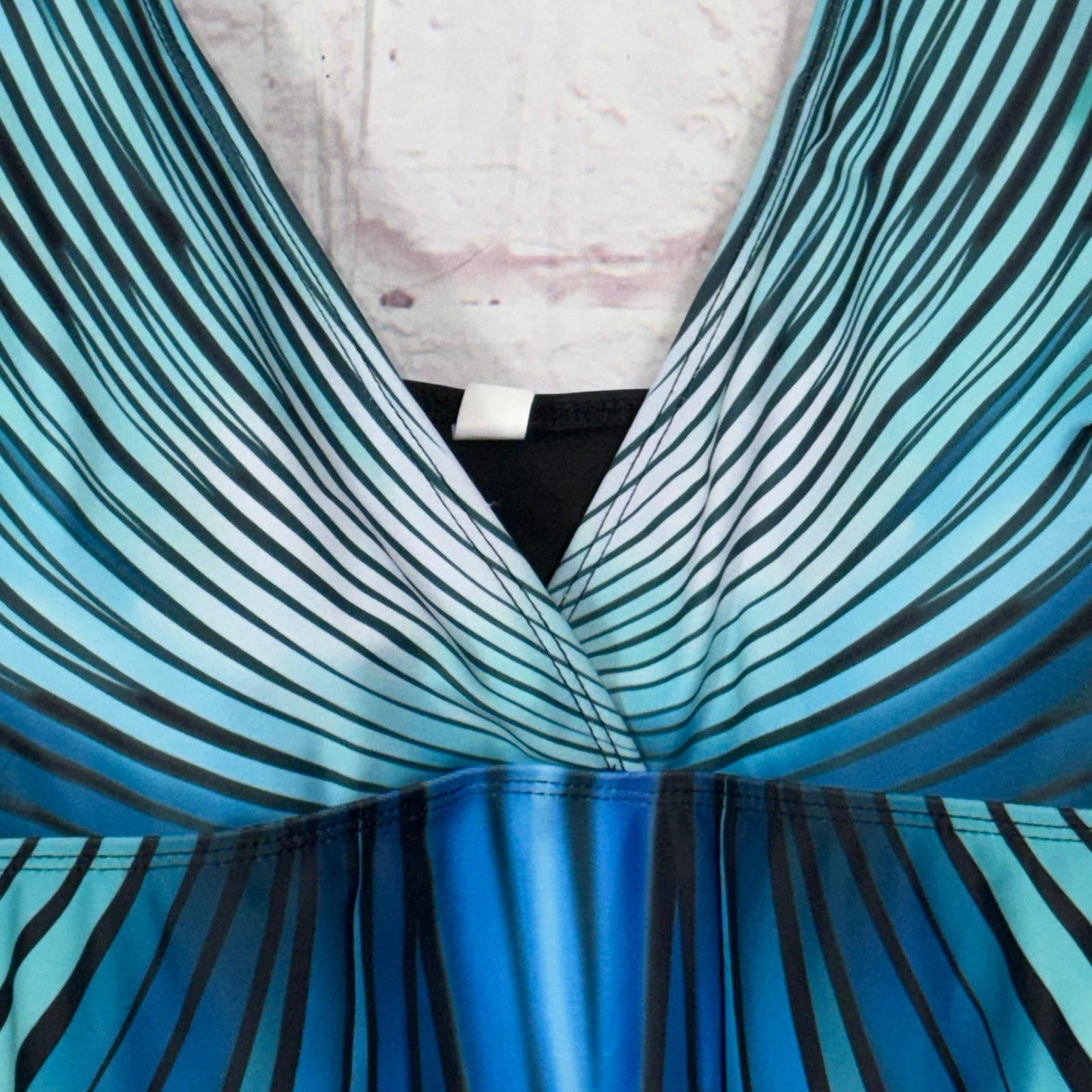 Other Stylish Blue and Black Striped Tankini Top Size 16 Size ONE SIZE - 4 Thumbnail