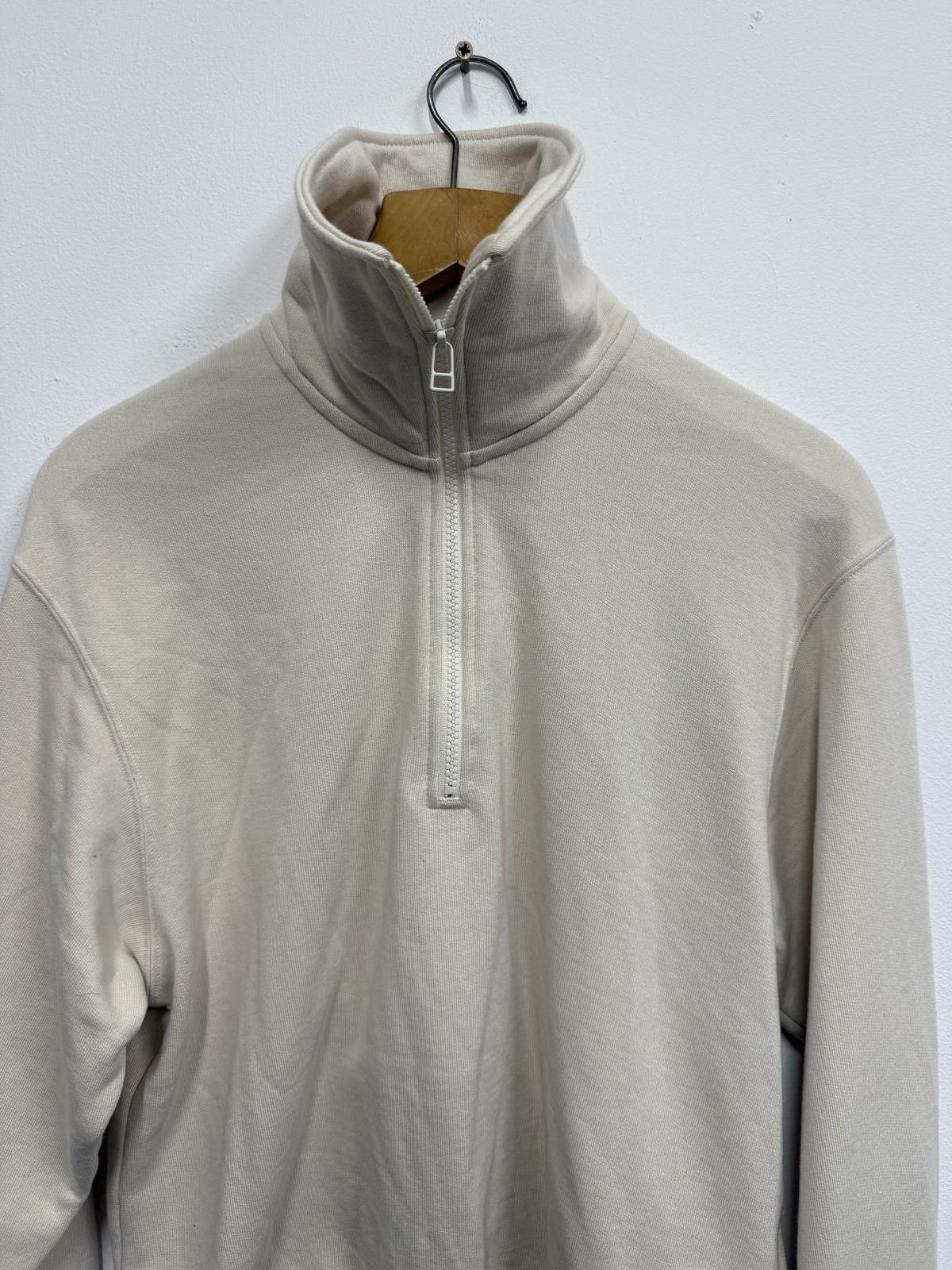 Uniqlo Uniqlo Beige Half-Zip High Neck Sweatshirt Size US M / EU 48-50 / 2 - 3 Thumbnail