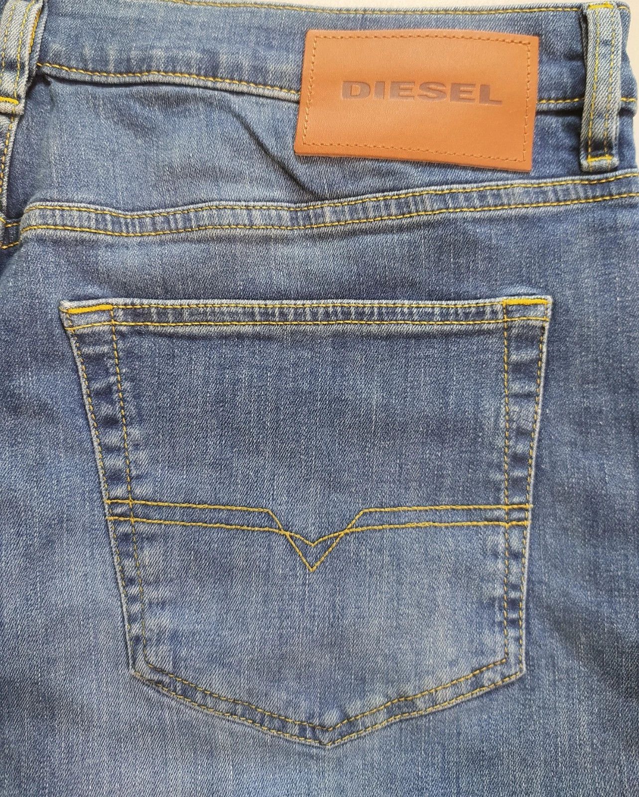 Diesel Diesel D-LUSTER L.30 MENS JEANS T/9951 Size US 33 - 9 Thumbnail