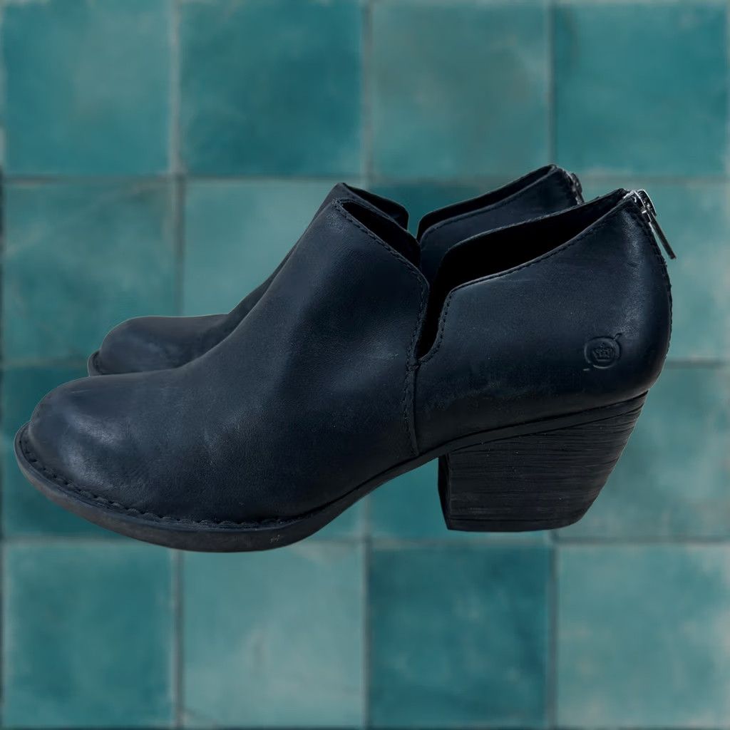 Born Black Leather Ankle Booties Block Heel Zip Women's 10 Mid 2-2.9in Western Boho Casual Workwear Boots, Women's