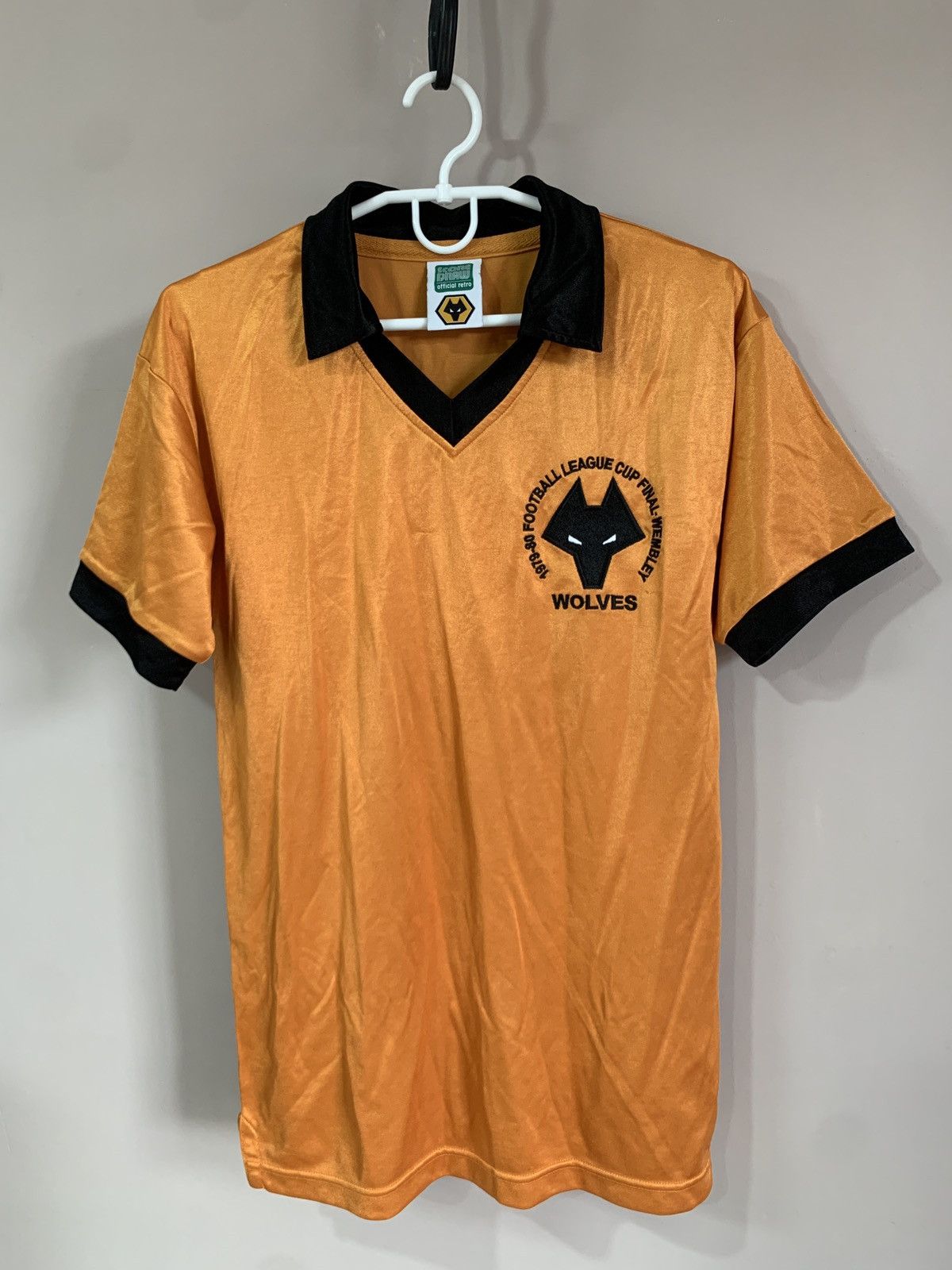 Vintage Wolverhampton Home Football Shirt Retro Score Draw Soccer S Size US S / EU 44-46 / 1 - 1 Thumbnail
