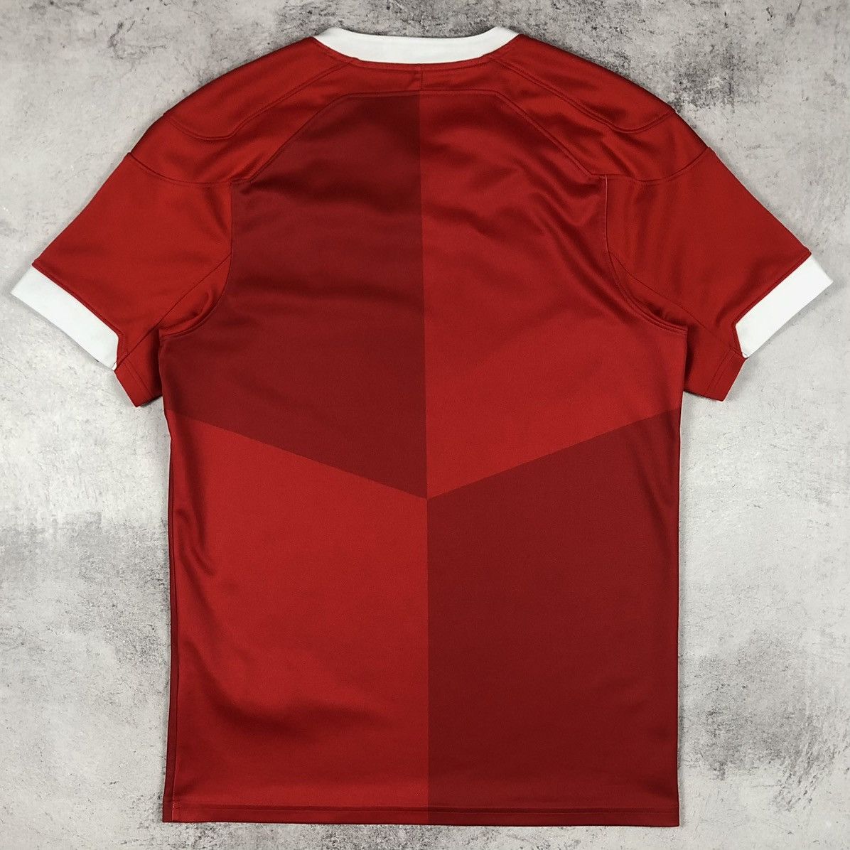 Under Armour Japan Wales WRU Rugby World Cup 2019 Home Jersey Size US S / EU 44-46 / 1 - 11 Thumbnail