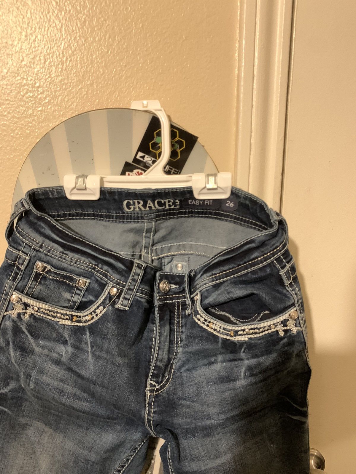 Grace in LA Grace In La Women’s Jeans with Embroidery Size 26" / US 2 / IT 38 - 1 Thumbnail