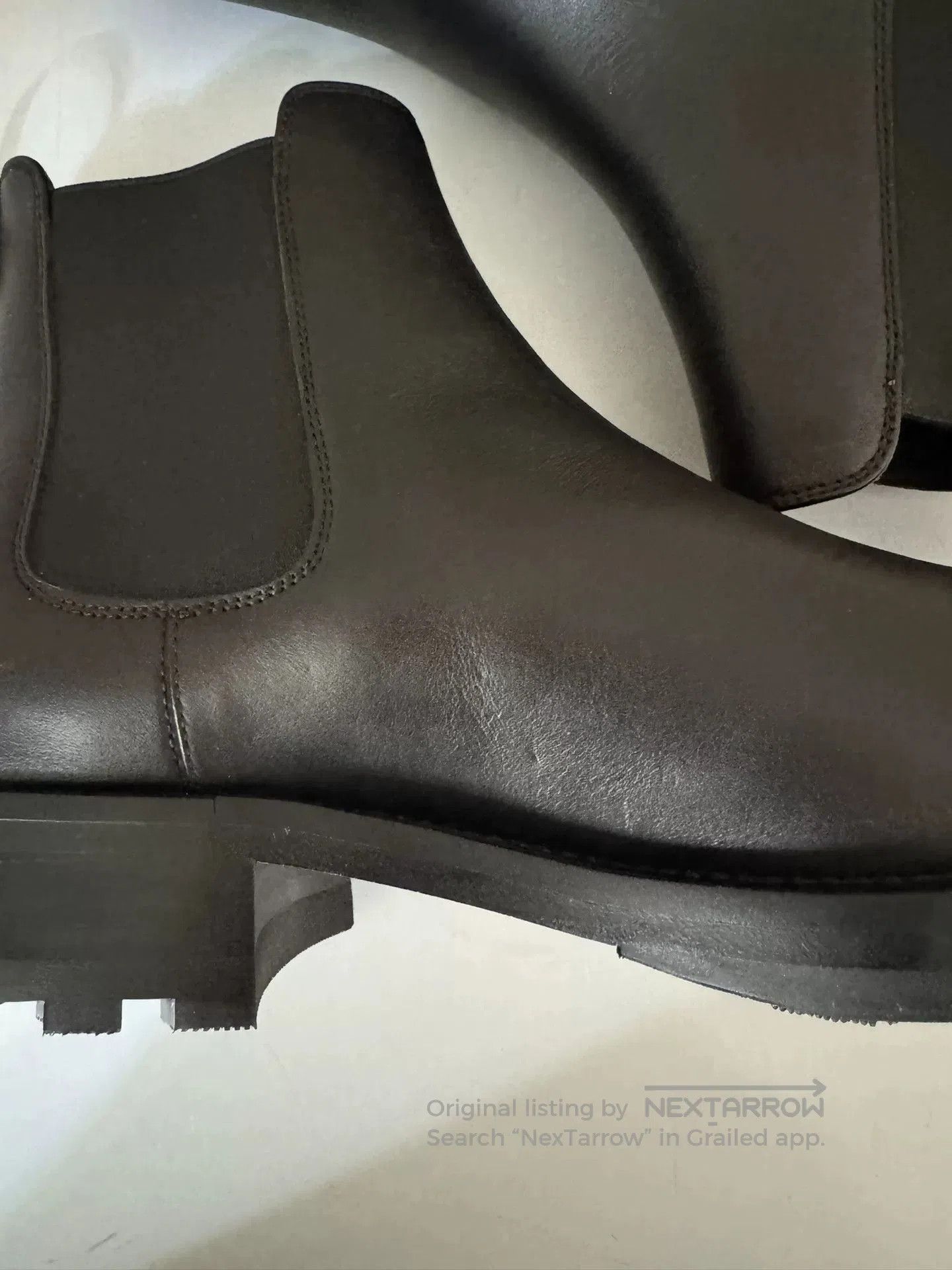 Valentino Valentino Garavani Men's Chelsea Boots. Size US 7 / EU 40 - 9 Thumbnail
