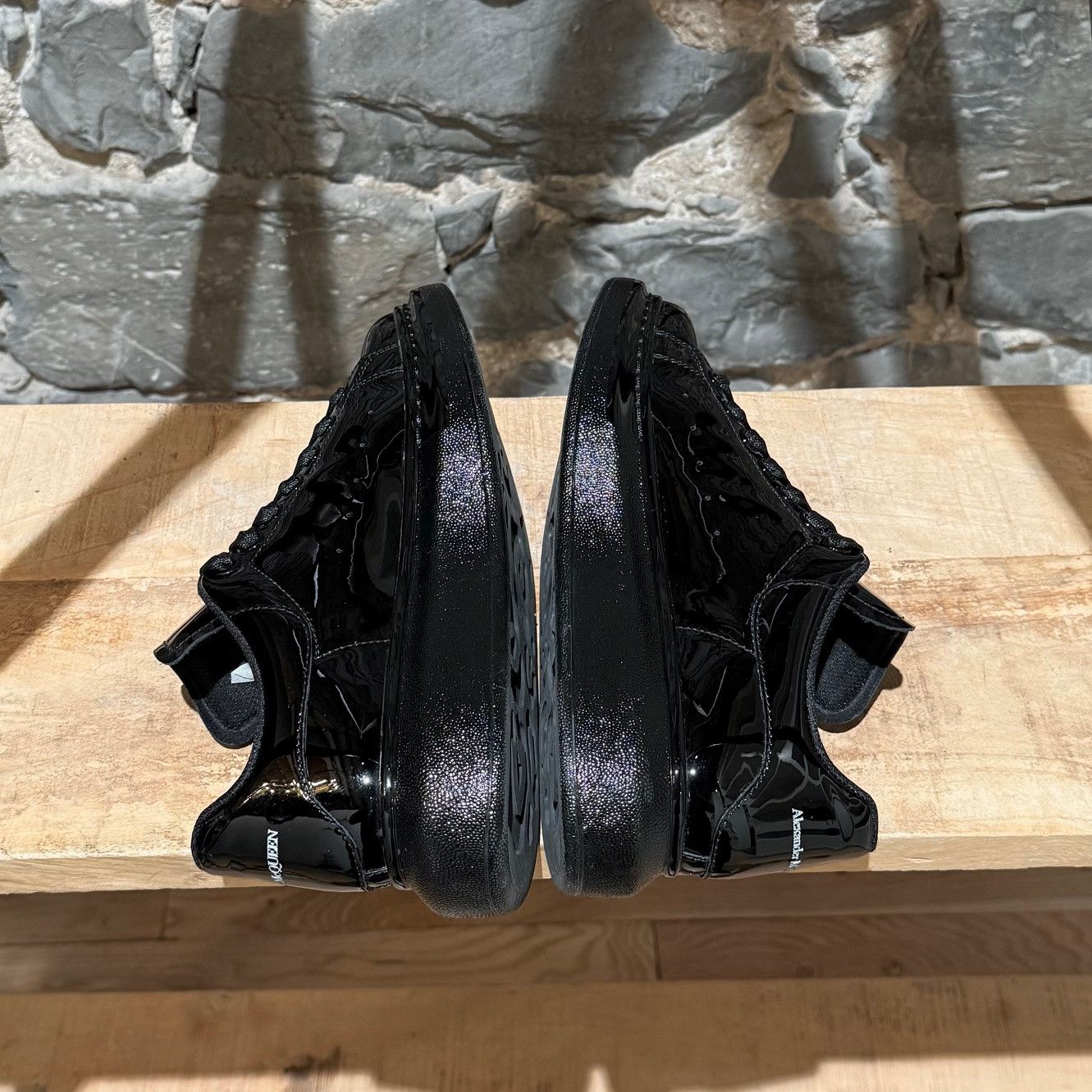 Alexander McQueen Alexander McQueen Black Patent Leather Oversized Sneakers Size US 8 / IT 38 - 7 Thumbnail