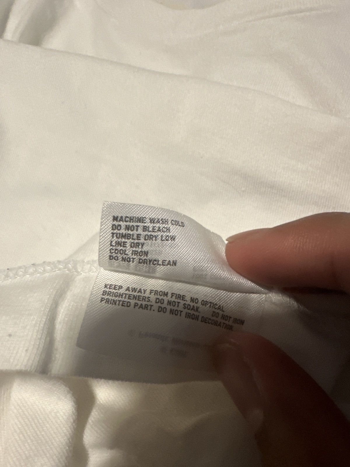 Kaws × Peanuts × Uniqlo Snoopy x Kaws Shirt Size US XL / EU 56 / 4 - 4 Thumbnail
