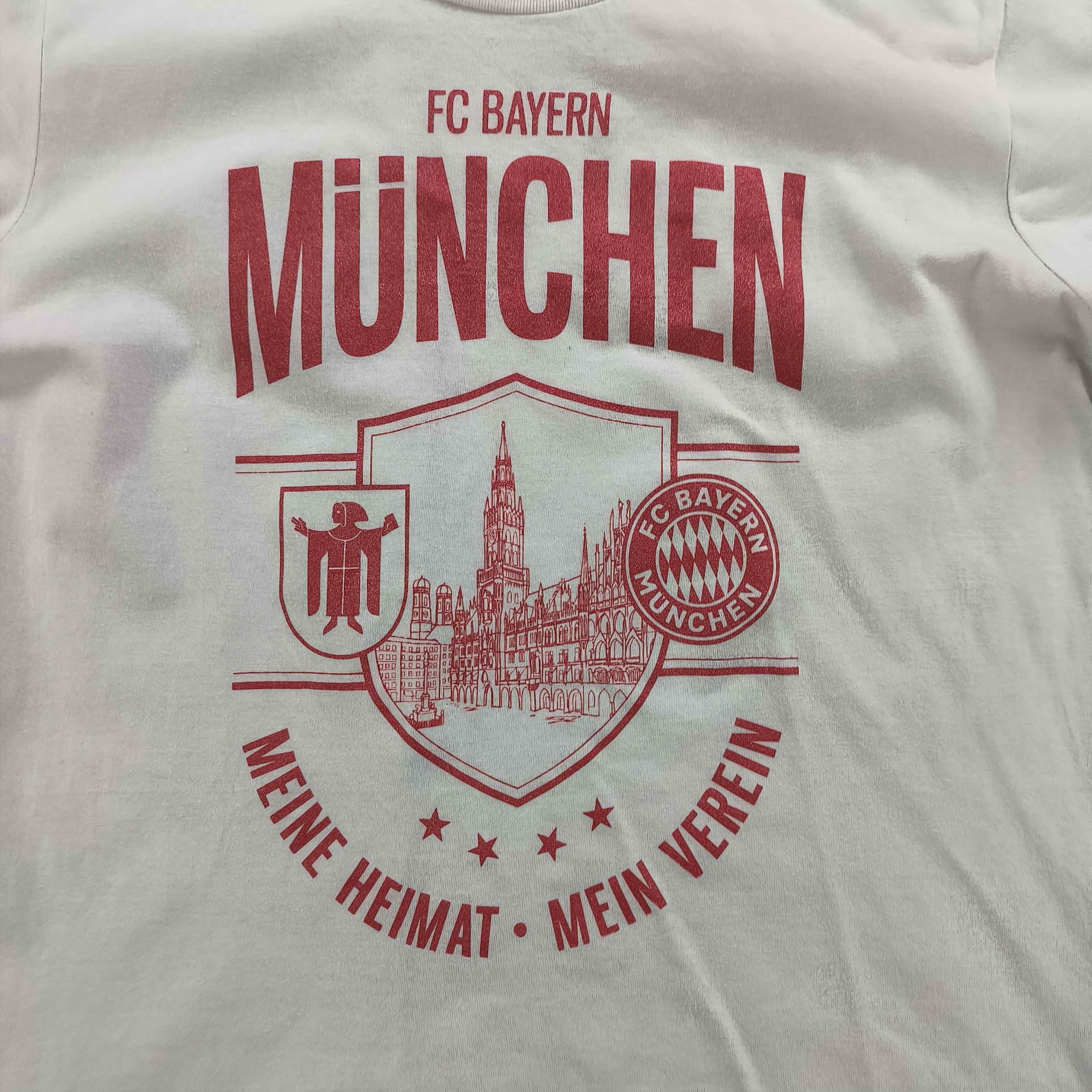 Other Bayern Munich football tee shirt size Womens M Size M / US 6-8 / IT 42-44 - 3 Thumbnail