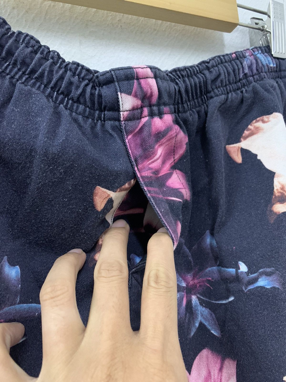 Stussy Stussy Beach Shorts Pants Panther Moon Flower Size US 35 - 6 Thumbnail