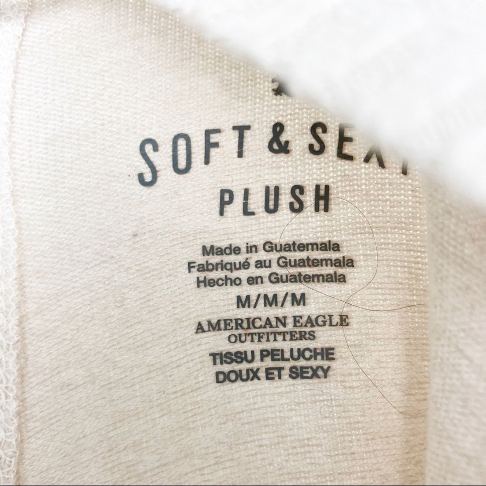 American Eagle Outfitters American Eagle Soft & Sexy Plush Cream Lace Back Sweater M Size M / US 6-8 / IT 42-44 - 2 Thumbnail