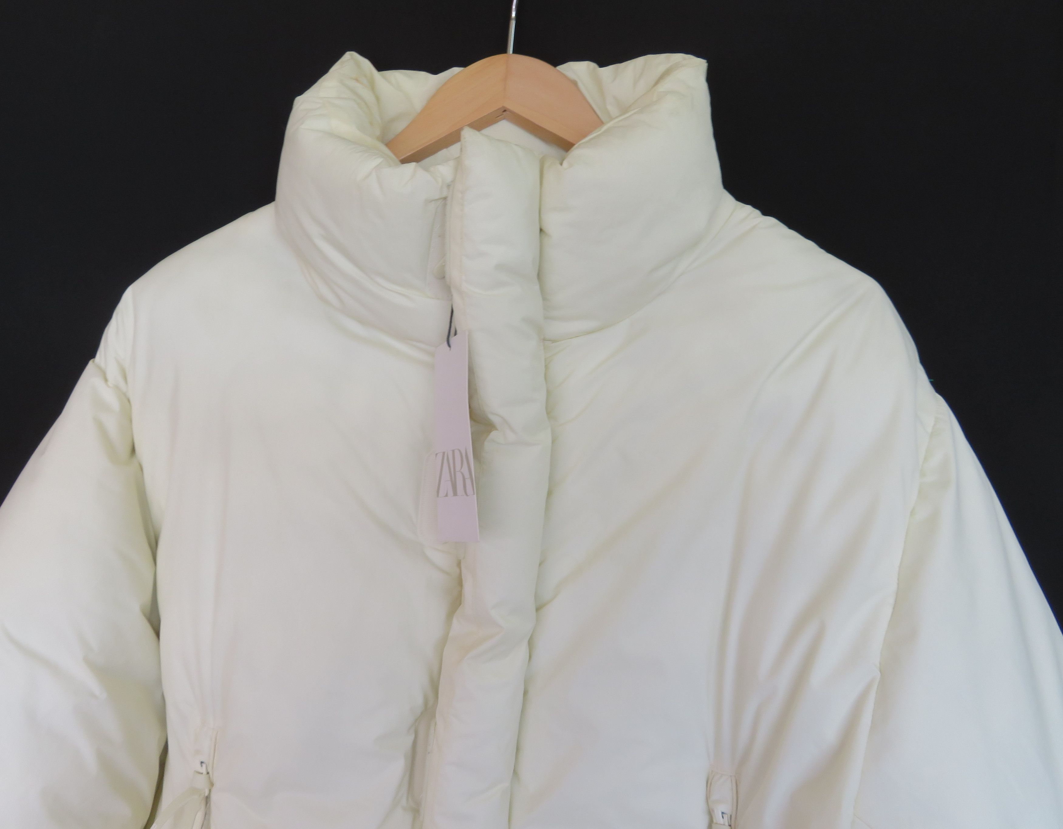 Zara New ZARA DNWR Cream Funnel Puffer Jacket Women Sz L Size L / US 10 / IT 46 - 2 Thumbnail