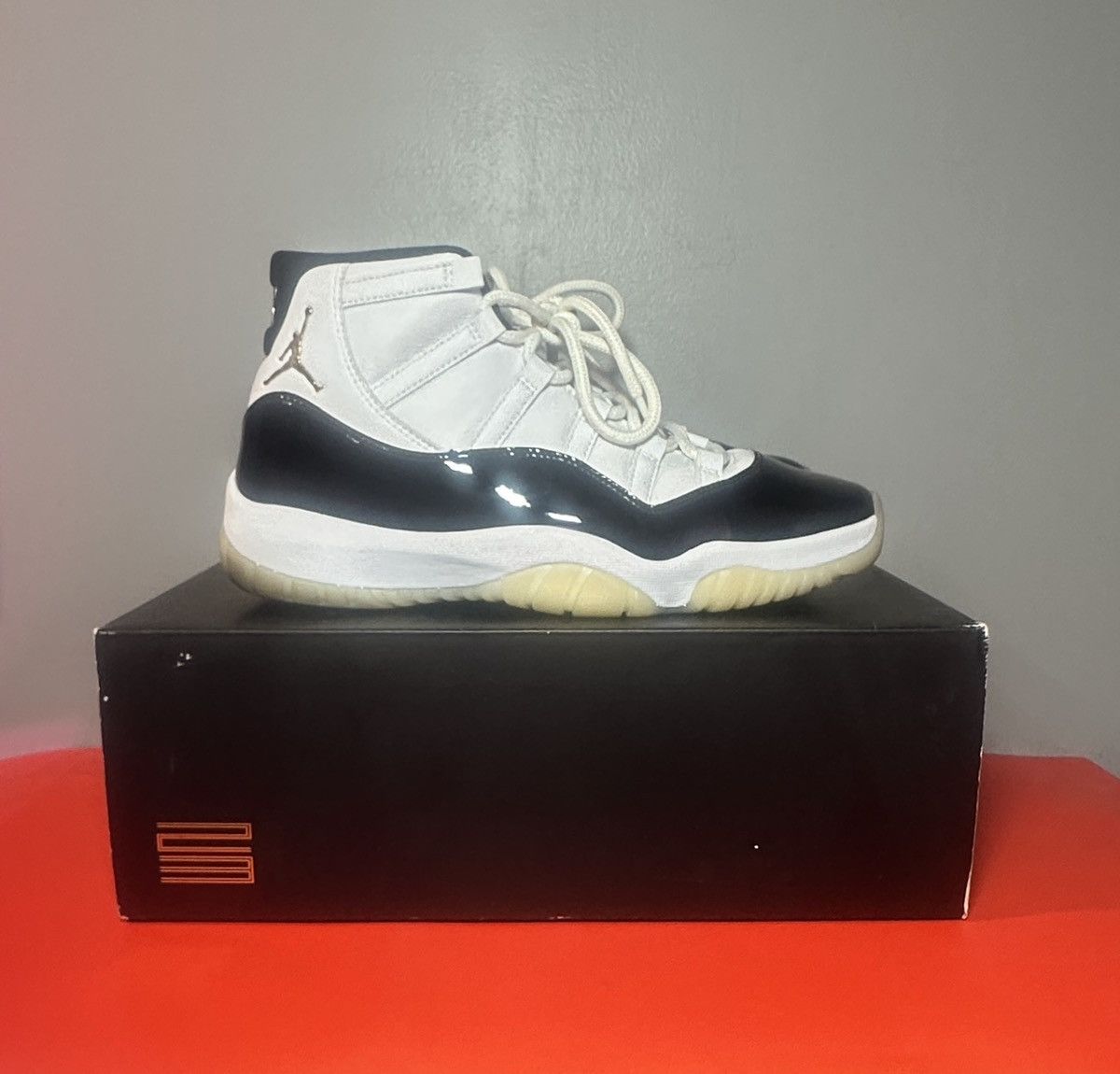 Jordan Brand Size 10.5 - Jordan 11 Retro Mid Gratitude / Defining Moments Size US 10.5 / EU 43-44 - 1 Thumbnail