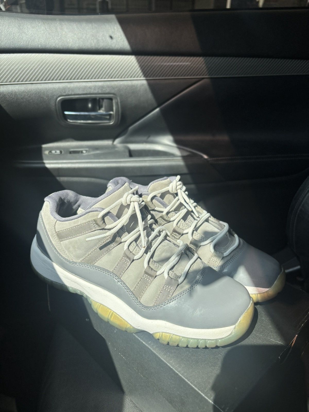 Jordan Brand Cool grey Jordan 11 Size US 6 / EU 39 - 2 Thumbnail