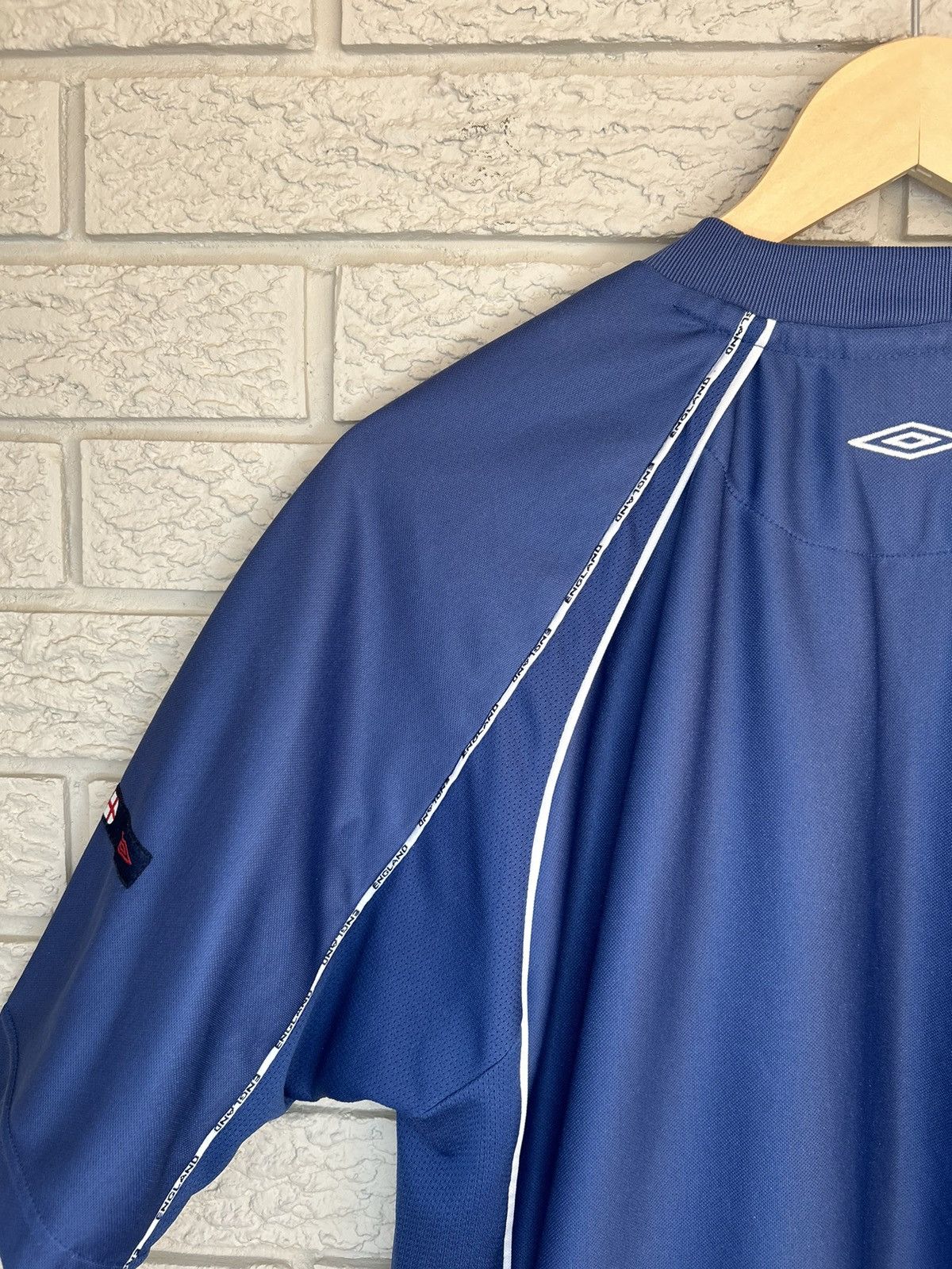 Umbro × Vintage Vintage 1999 Umbro England National Team Soccer Jersey Size US L / EU 52-54 / 3 - 9 Thumbnail