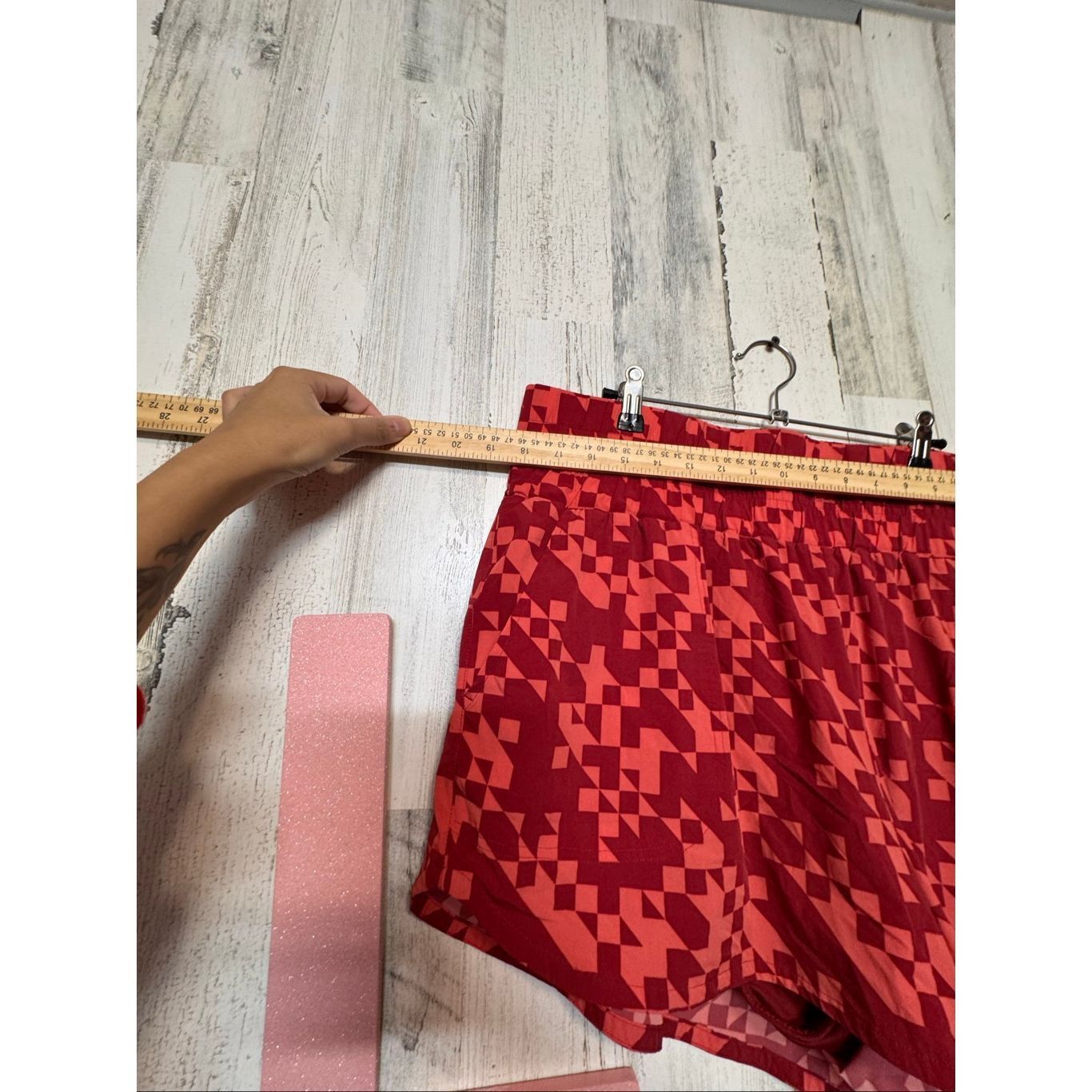 Other JoyLab Red Geometric Running Shorts Women’s XL High Waist Ac Size 38" / US 16 / IT 52 - 13 Thumbnail