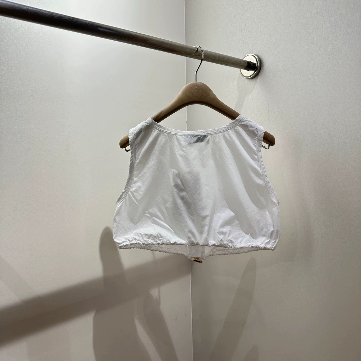 Miu Miu MIU MIU may717 Logo Sleeveless Zip Tank Top 36 Size XS / US 0-2 / IT 36-38 - 2 Thumbnail