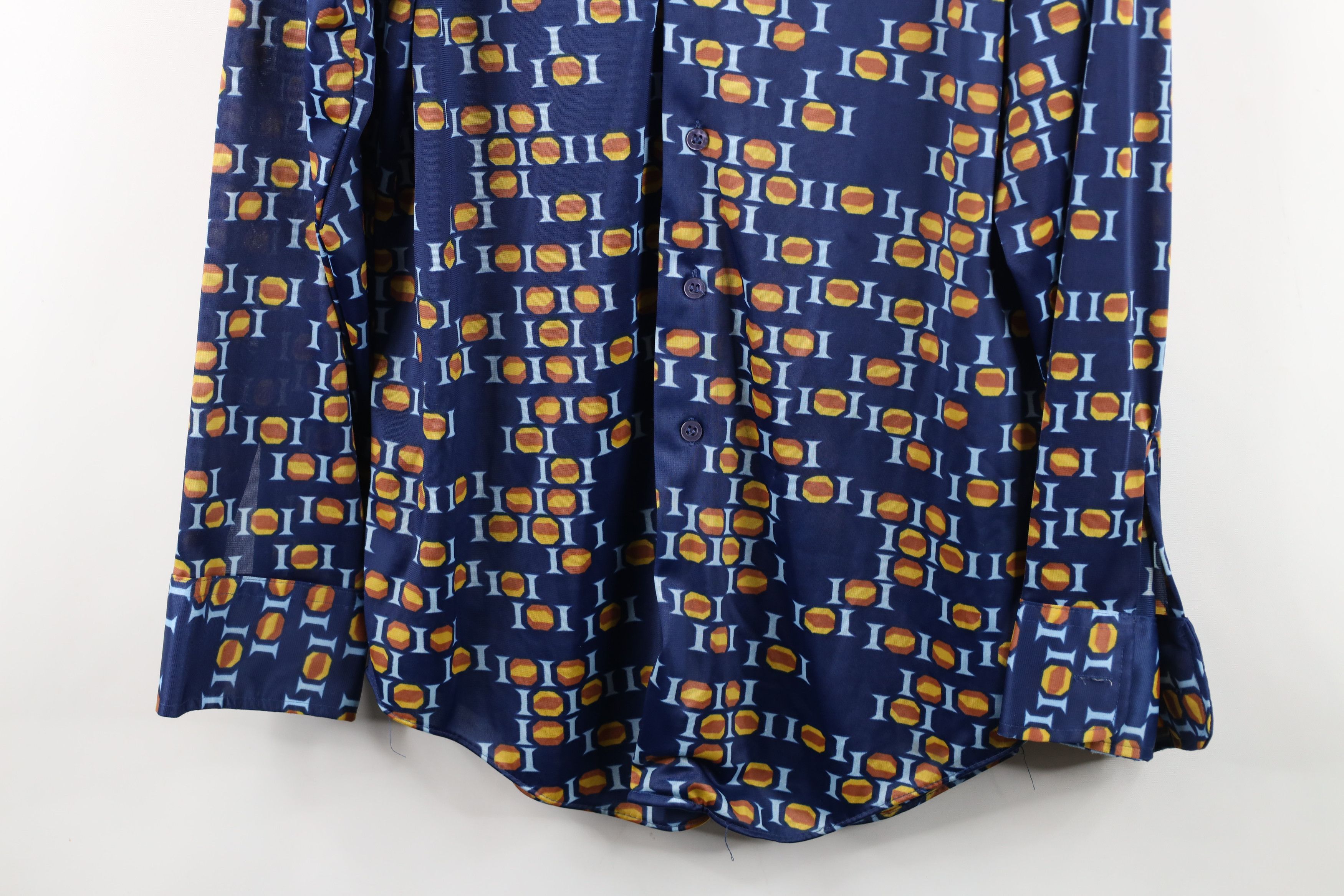 Vintage Vintage 70s Streetwear Knit Disco Collared Button Shirt Size US L / EU 52-54 / 3 - 3 Thumbnail