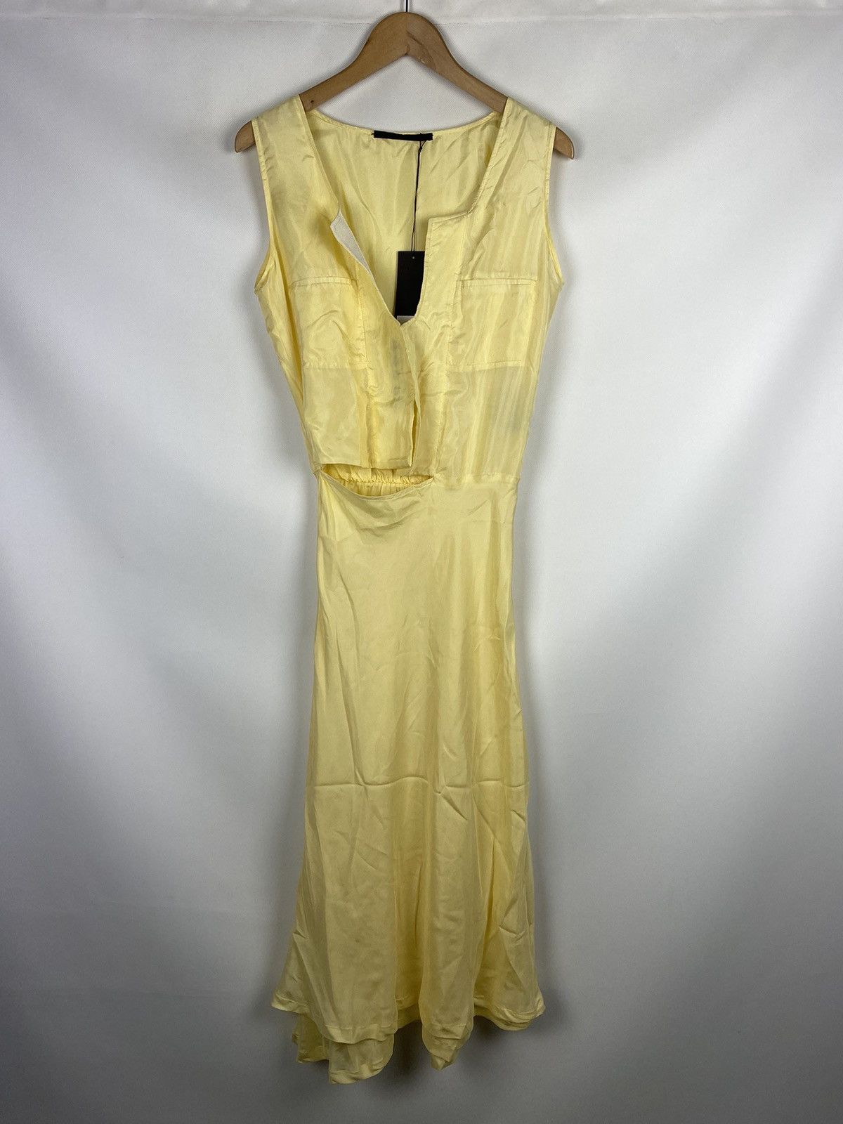 Haider Ackermann BNWT! Haider Ackermann ladies silk sleeveless dress Size XS / US 0-2 / IT 36-38 - 1 Thumbnail