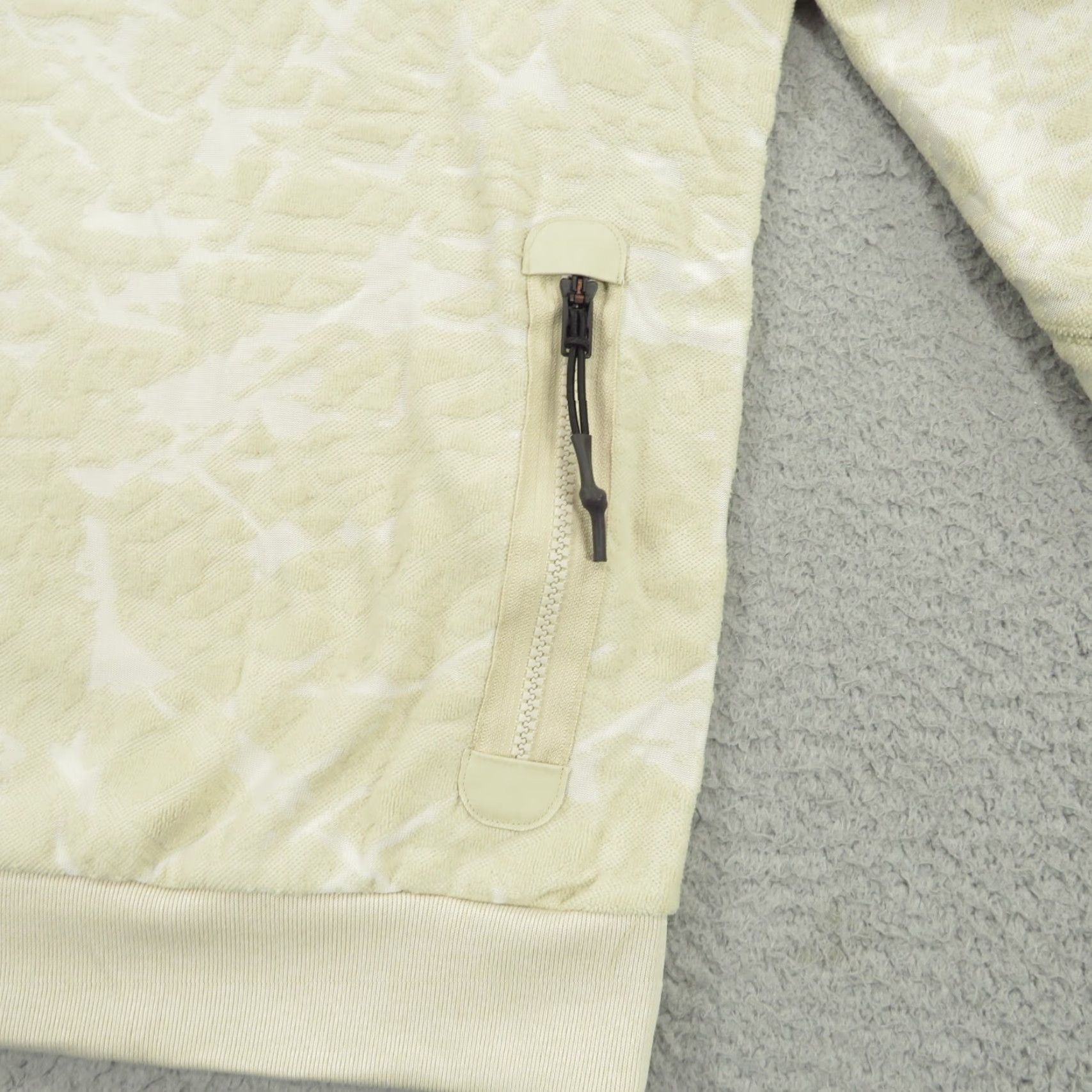 Nike Nike Sweatshirt Mens Medium ADV Dri Fit Pullover Tech Pack Crewneck Orewood Brown Beige Logo Pocket Fleece Dri Fit, NF? Size US M / EU 48-50 / 2 - 3 Thumbnail