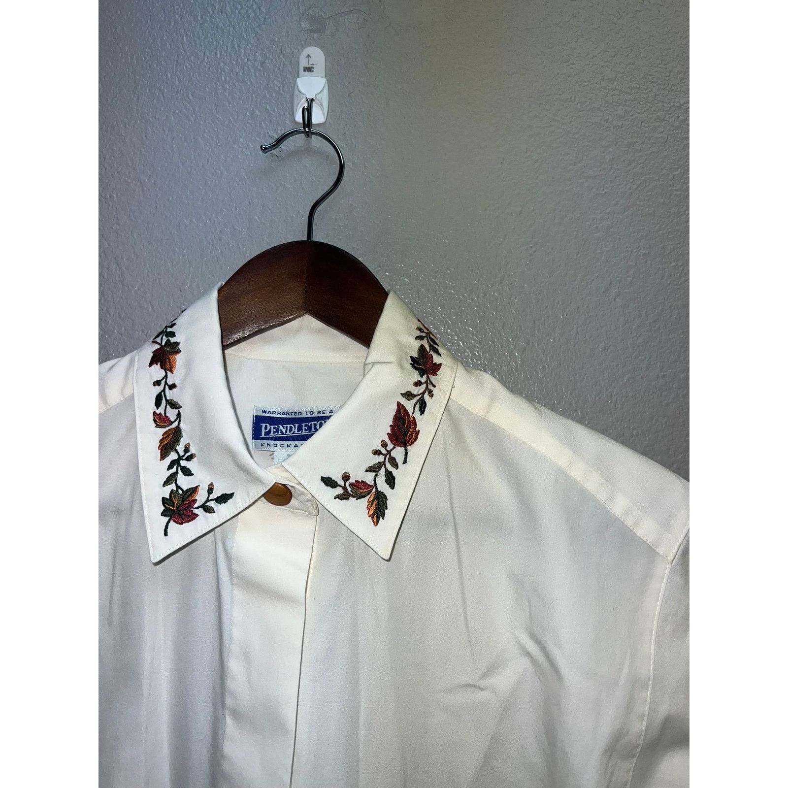 Pendleton Womens Pendleton Top Button Up Knockabouts Floral Shirt 8 Size M / US 6-8 / IT 42-44 - 3 Thumbnail