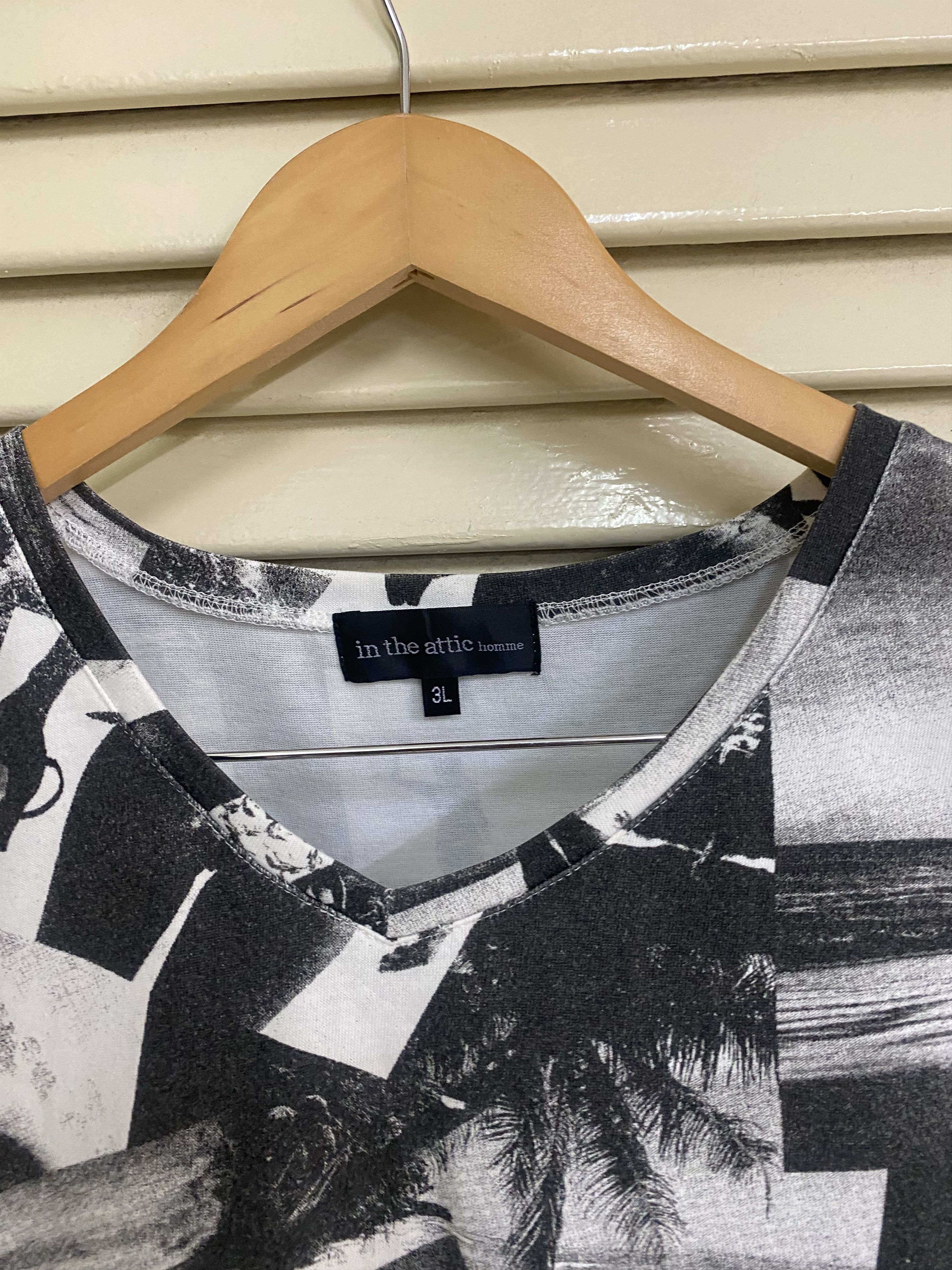In The Attic In The Attic AOP Girl Surfing T Shirt Size US L / EU 52-54 / 3 - 4 Thumbnail
