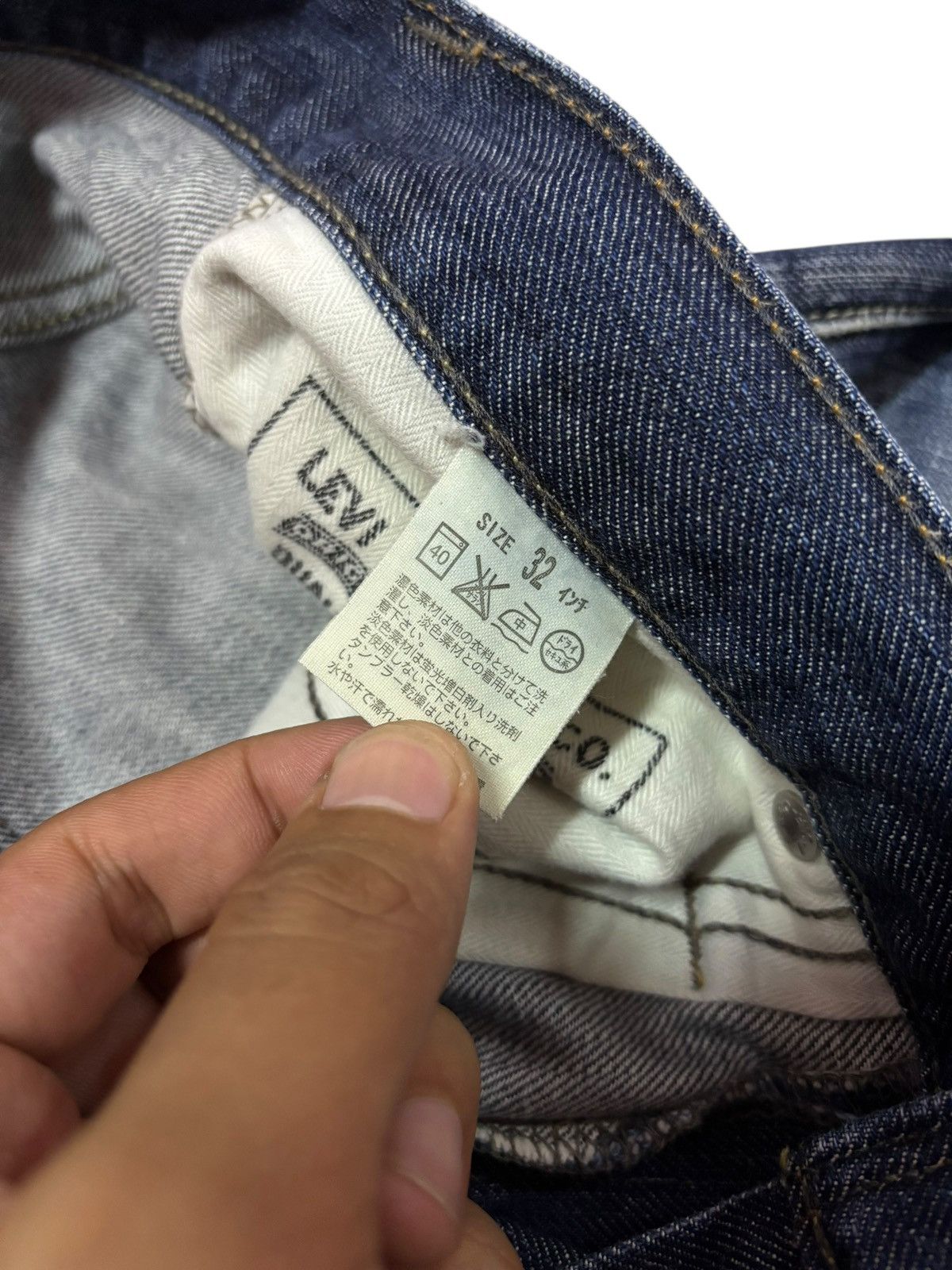 Levi's Vtg 90s Levis 504 Faded Distressed Jeans Size US 33 - 9 Thumbnail