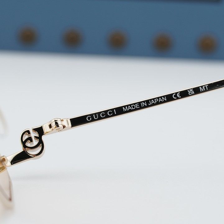 Gucci Gucci GG1604S 004 Sunglasses Gold Geometric Frame Size ONE SIZE - 8 Thumbnail