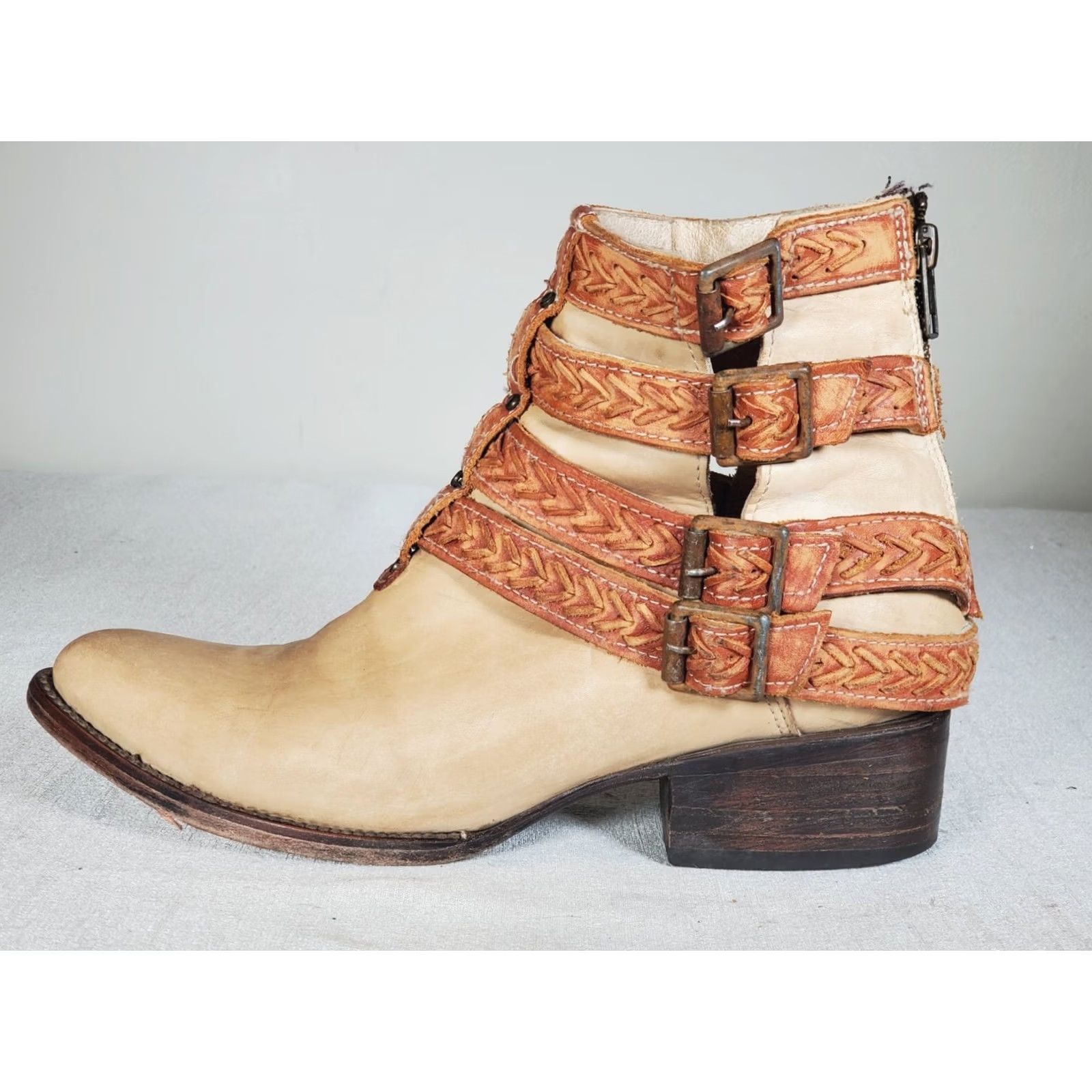 FREEBIRD FREEBIRD by STEVEN FB ROPER Leather Ankle Boots Light Tan Four Rust Braided Straps Buckles Women US 8 Size US 8 / IT 38 - 4 Thumbnail