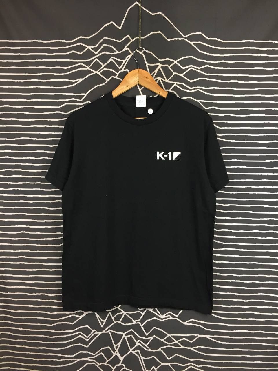 UFC K-1 World GP Kickboxing Who is The Best Promo Tee Size US M / EU 48-50 / 2 - 4 Thumbnail