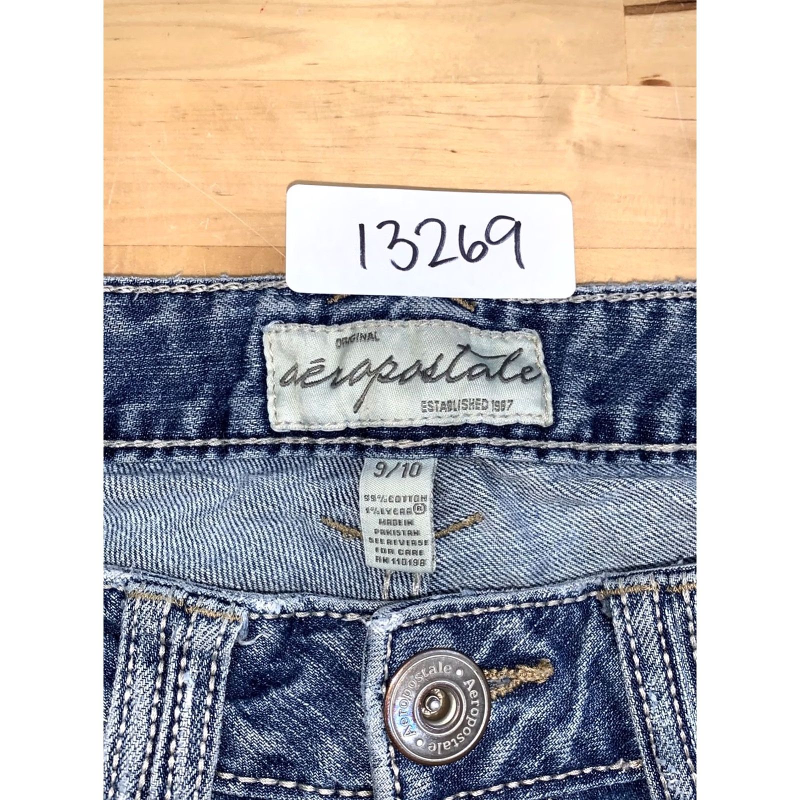 Vintage Aéropostale Bermuda Denim Shorts Women 9/10 Blue Casual 13269 Bermuda Fashion 5-Pocket Mens? Size 32" / US 10 / IT 46 - 2 Thumbnail