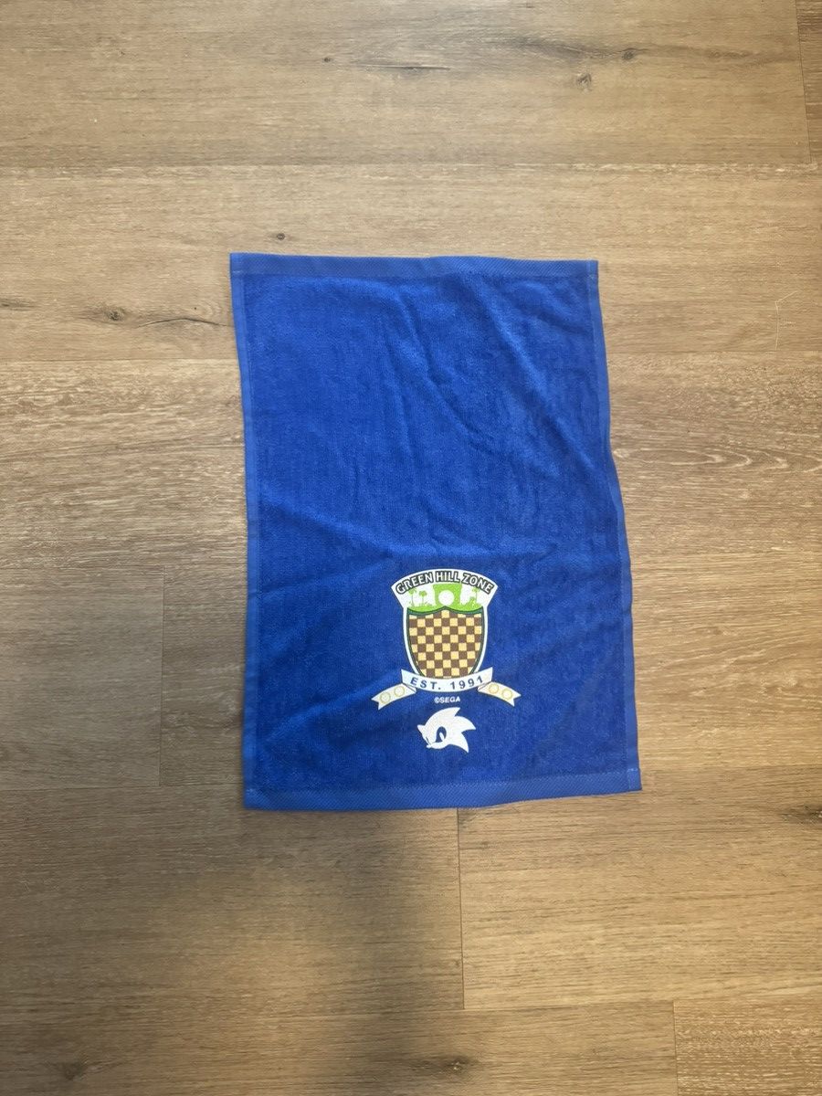 Video Store Apparel Sonic The Hedgehog Sega Official Golf Sweat Towel Size ONE SIZE - 6 Thumbnail