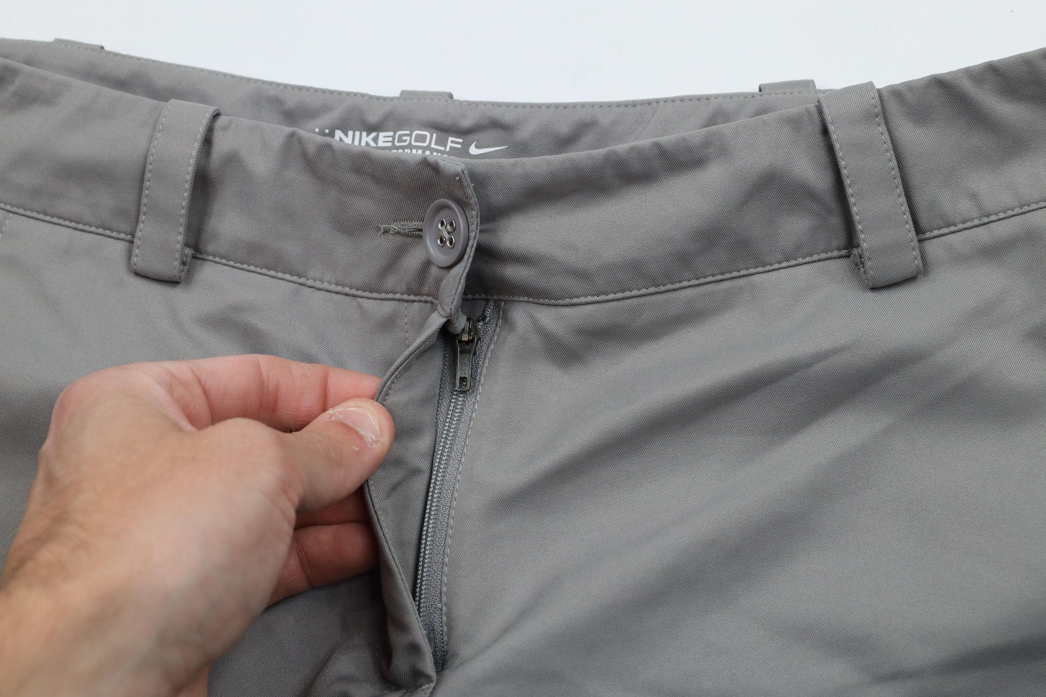 Nike × Vintage Nike Golf Tour Performance Flat Front Tech Chino Shorts Gray Size 32" / US 10 / IT 46 - 5 Thumbnail