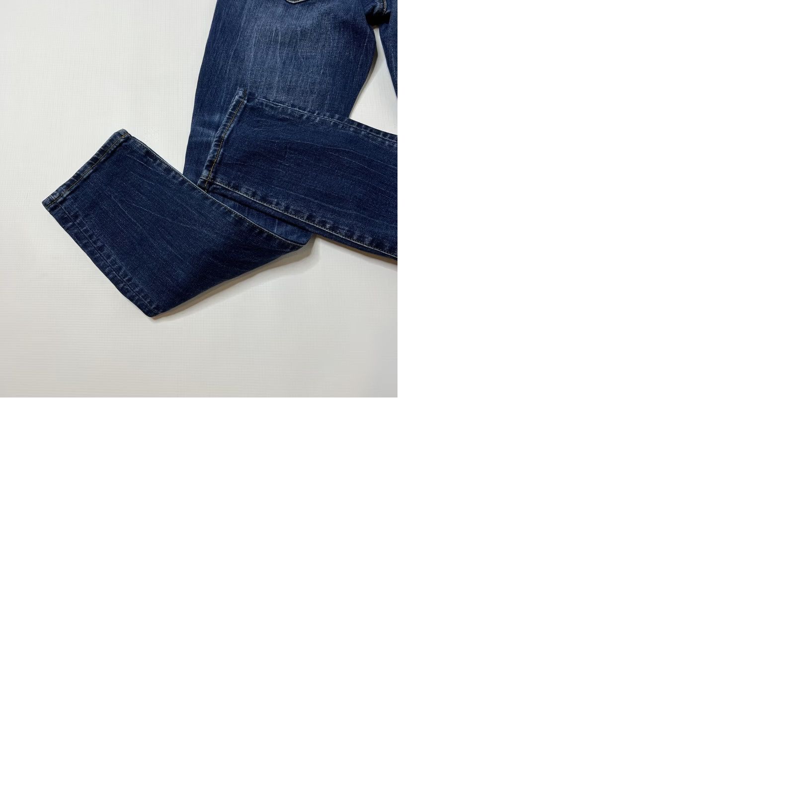American Eagle Outfitters AE American Eagle Airflex Slim Jeans MEN’S 26x28 Dark Wash Ripped Blue Slim Fit 5-Pocket Denim Pocketed Belt Loops Boys Mens Girls Womens Size US 26 / EU 42 - 10 Thumbnail