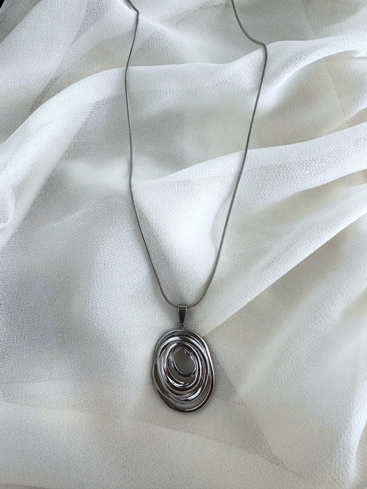 Other Beautiful Woman Necklace Size ONE SIZE - 1 Thumbnail