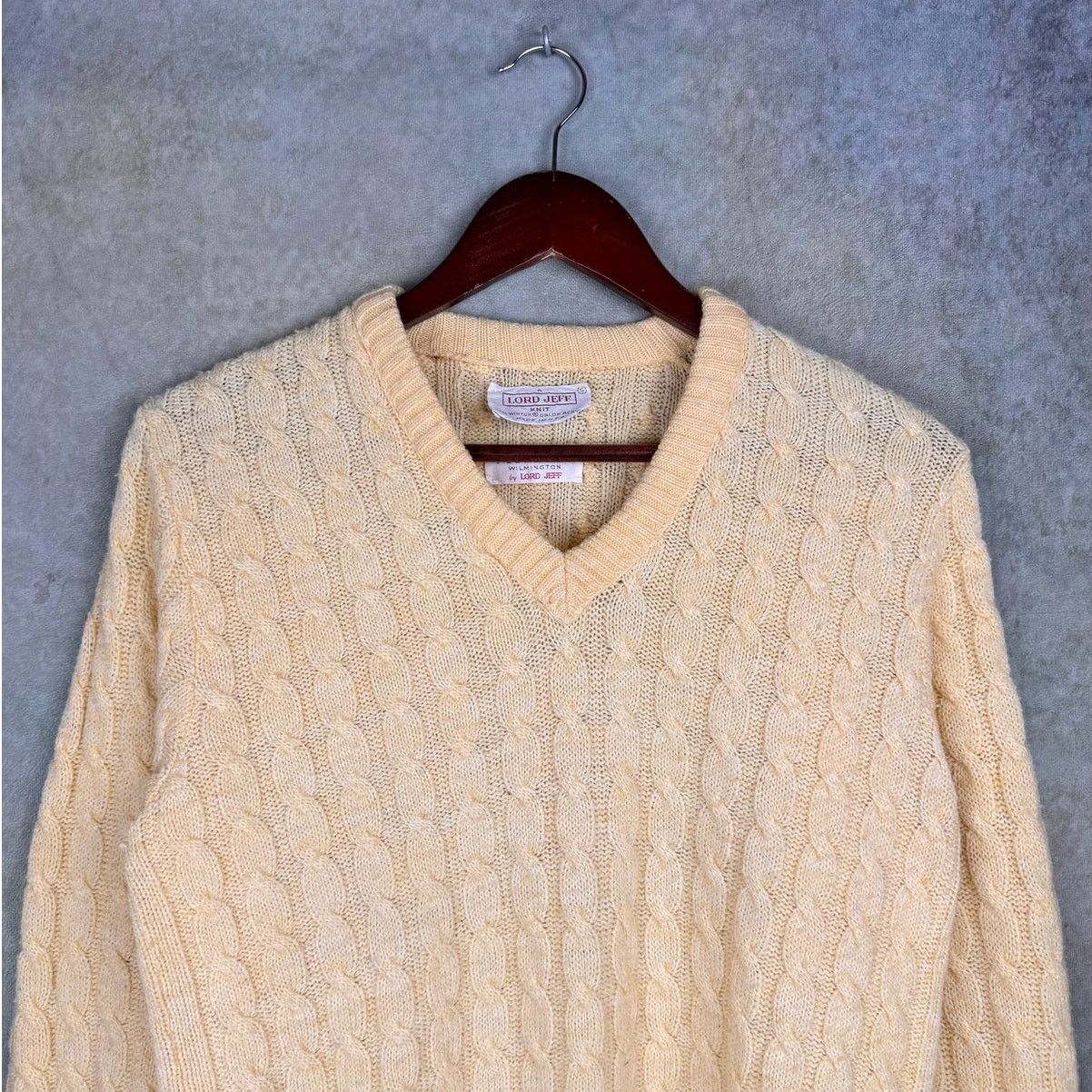 Vintage VTG 80s Lord Jeff Cable Knit Sweater Mens Sz S V Neck Yellow Size US S / EU 44-46 / 1 - 4 Thumbnail