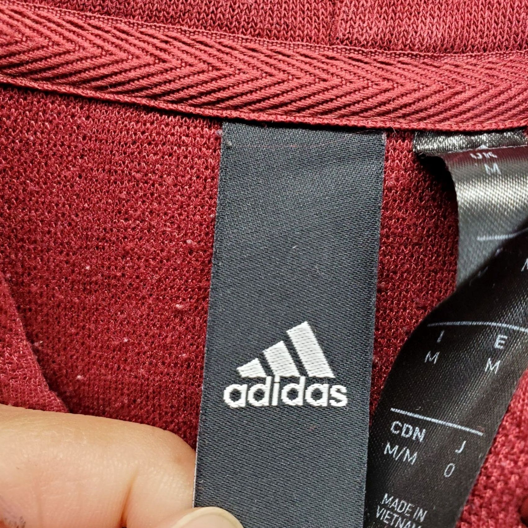 Adidas Adidas Hoodie Mens M Dark Red Embossed 3 Stripes Long Sleeve Pullover Shakeup Size US M / EU 48-50 / 2 - 5 Thumbnail