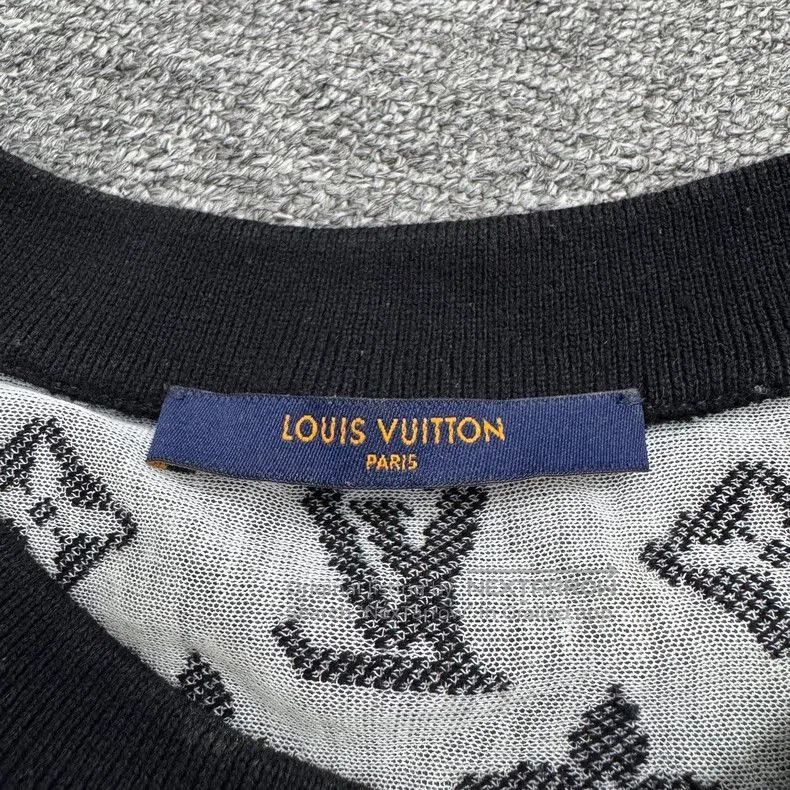 Louis Vuitton Louis Vuitton Monogram Print T. Size US XXL / EU 58 / 5 - 2 Thumbnail