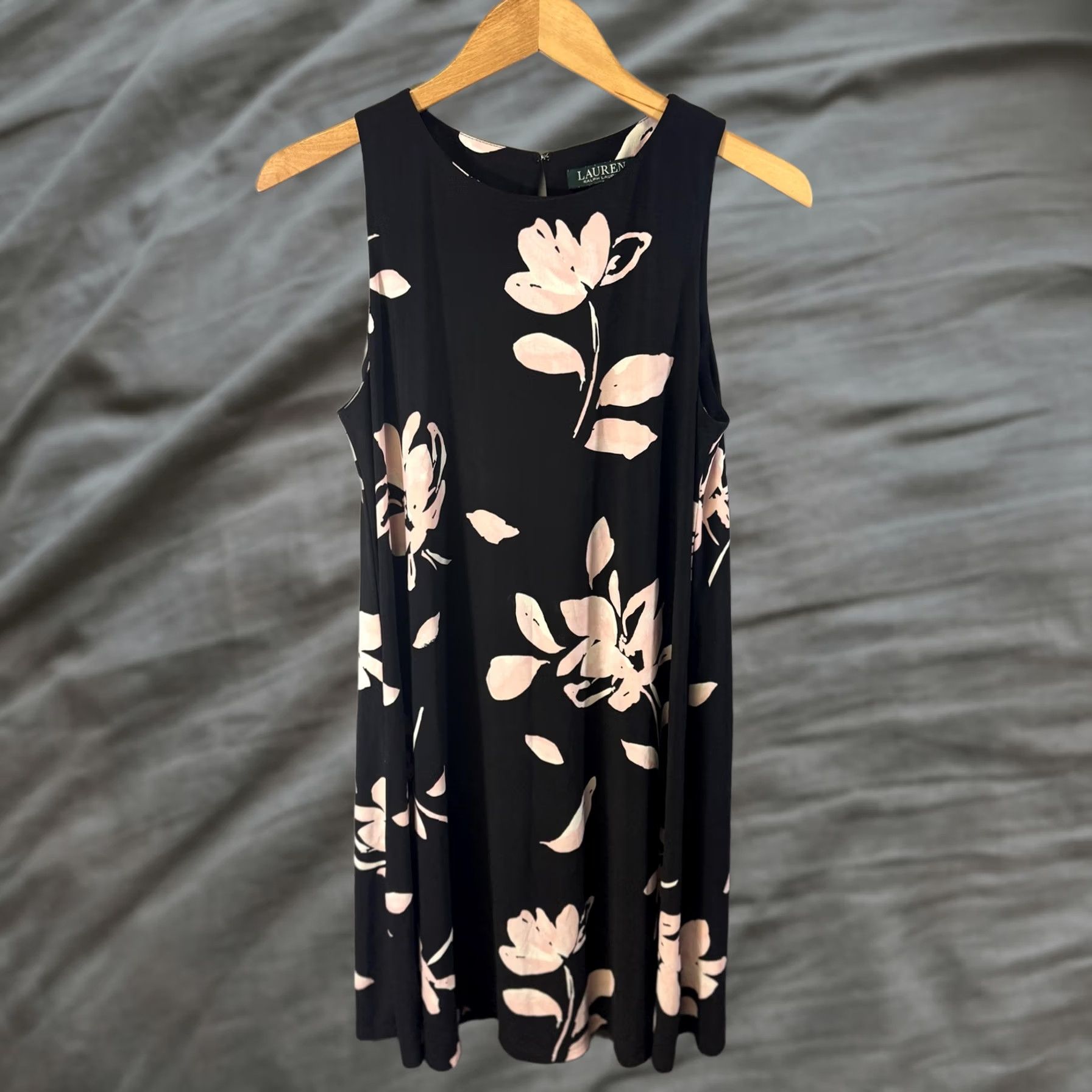 Ralph Lauren Lauren Ralph Lauren Dress Womens 12 Floral Sleeveless A-Line Midi Black Pink Sleeveless Pattern Floral 95% Polyester 5% Elastane Women's Midi Dress Size XL / US 12-14 / IT 48-50 - 1 Thumbnail