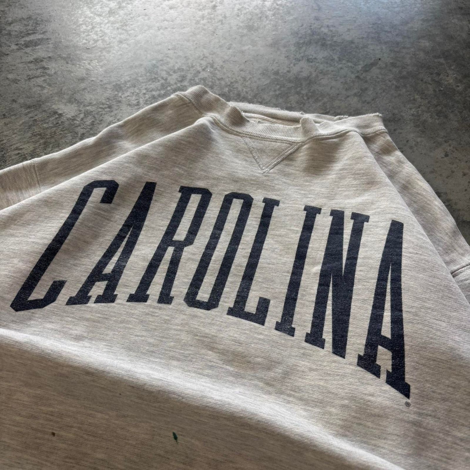 Vintage 90s University of North Carolina Tar Heels Thrashed Crewneck Size US S / EU 44-46 / 1 - 2 Thumbnail