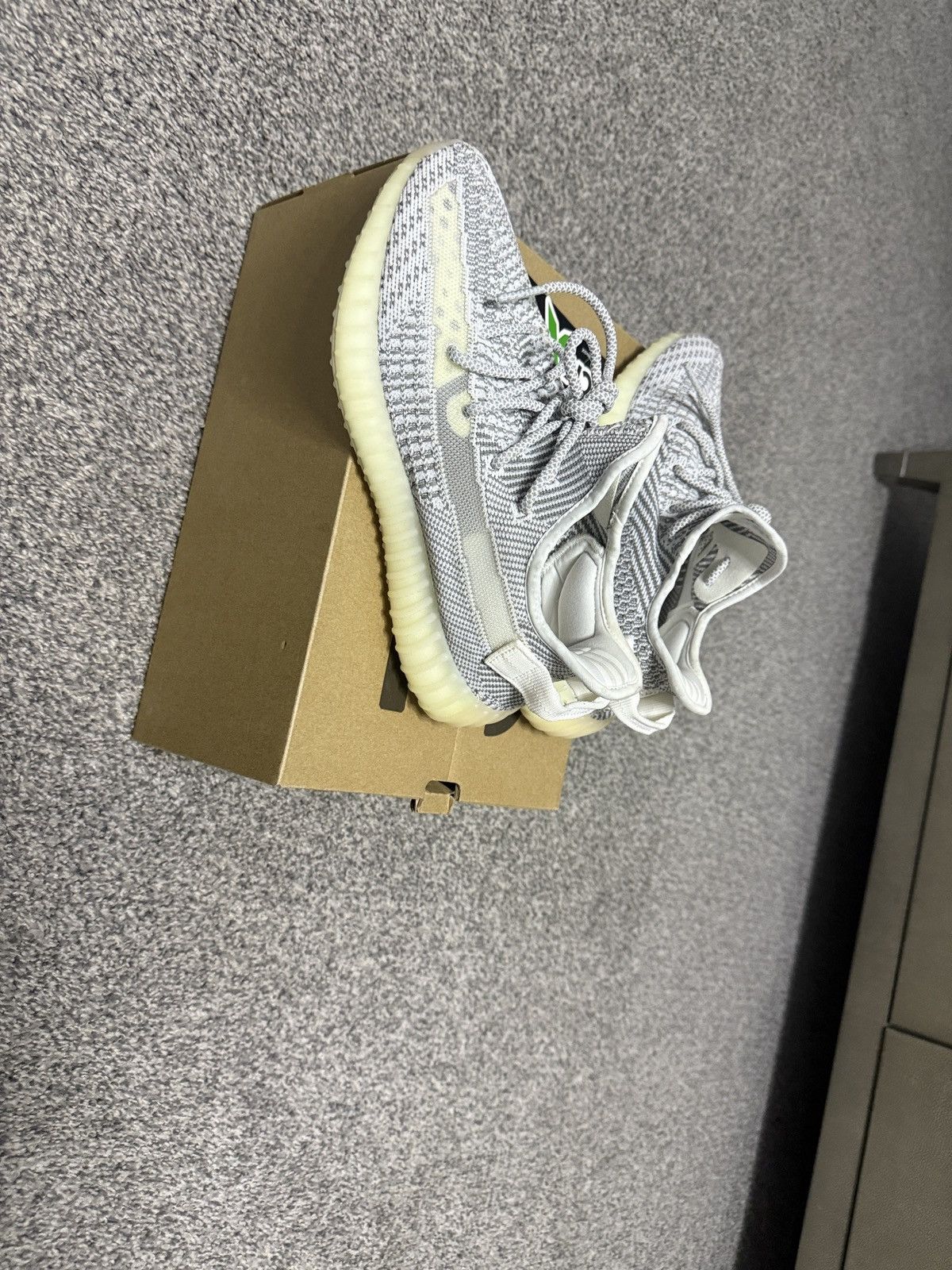 Yeezy Adidas Yeezy Boost V2 Static (non reflective) Size US 8 / EU 41 - 2 Thumbnail