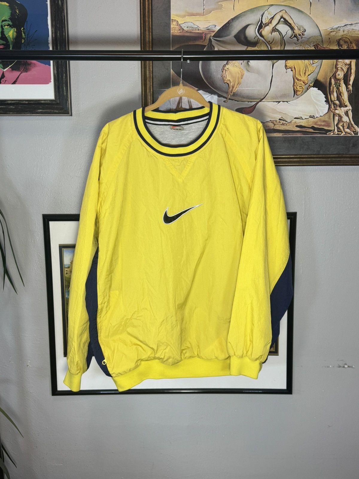 Nike Vintage Nike Yellow Windbreaker 90s Size US XL / EU 56 / 4 - 1 Thumbnail