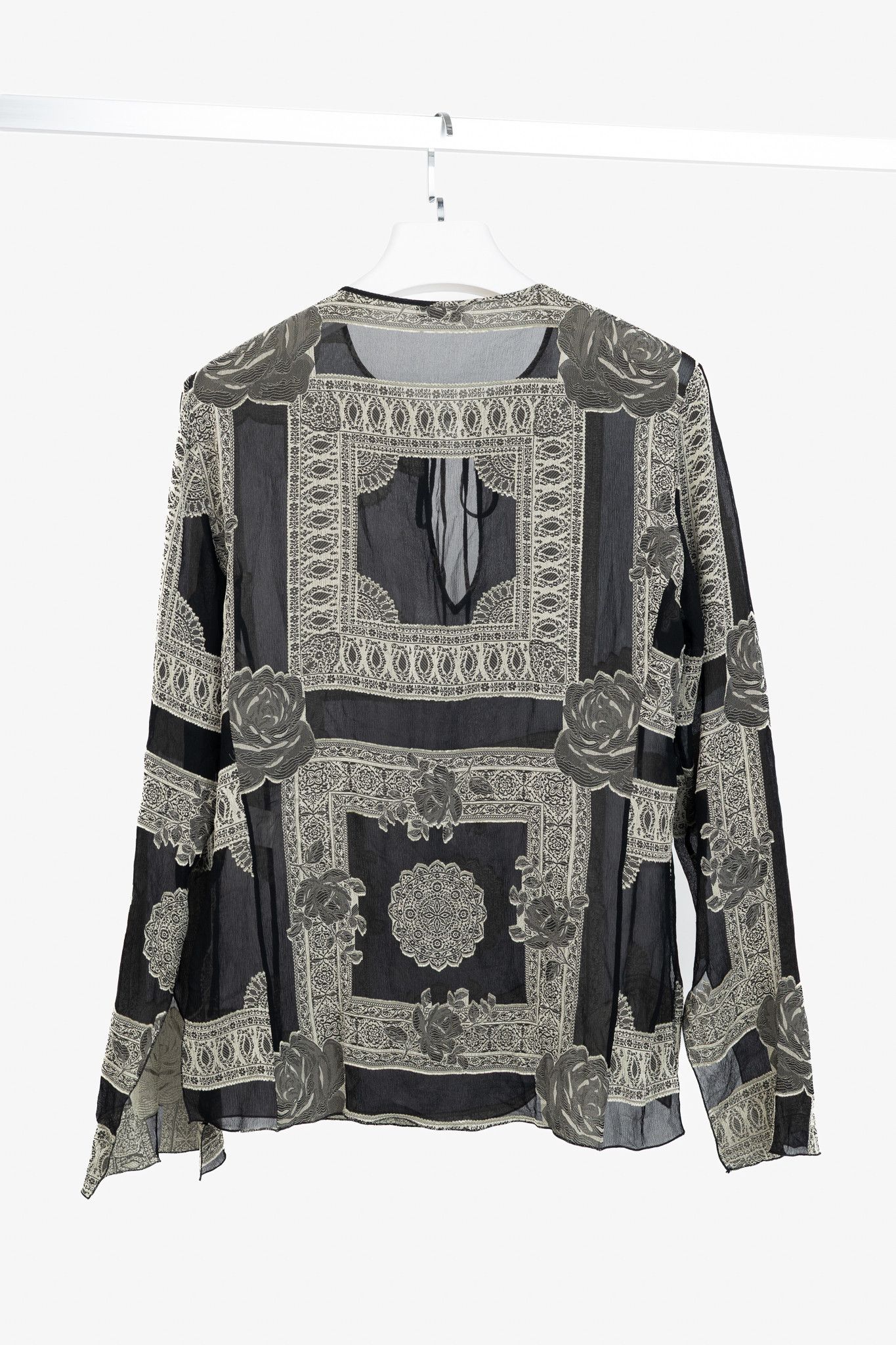 Akris Akris Punto Black Crepe Floral-Paisley Tie-Neck Blouse Size M / US 6-8 / IT 42-44 - 2 Thumbnail