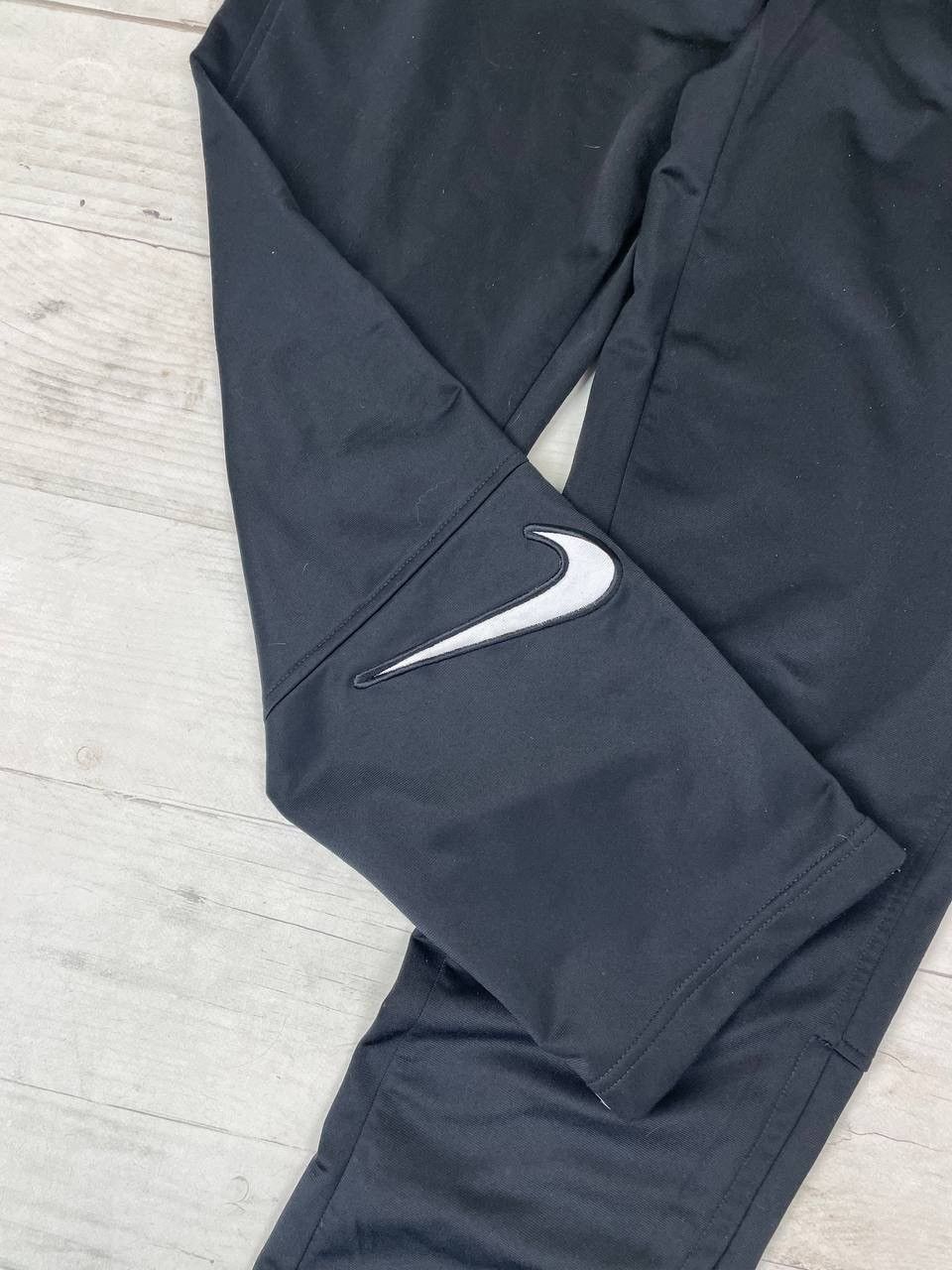Nike Vintage Nike Big Swoosh Tracksuit Jacket and Pants 90s Y2K Size US M / EU 48-50 / 2 - 20 Thumbnail