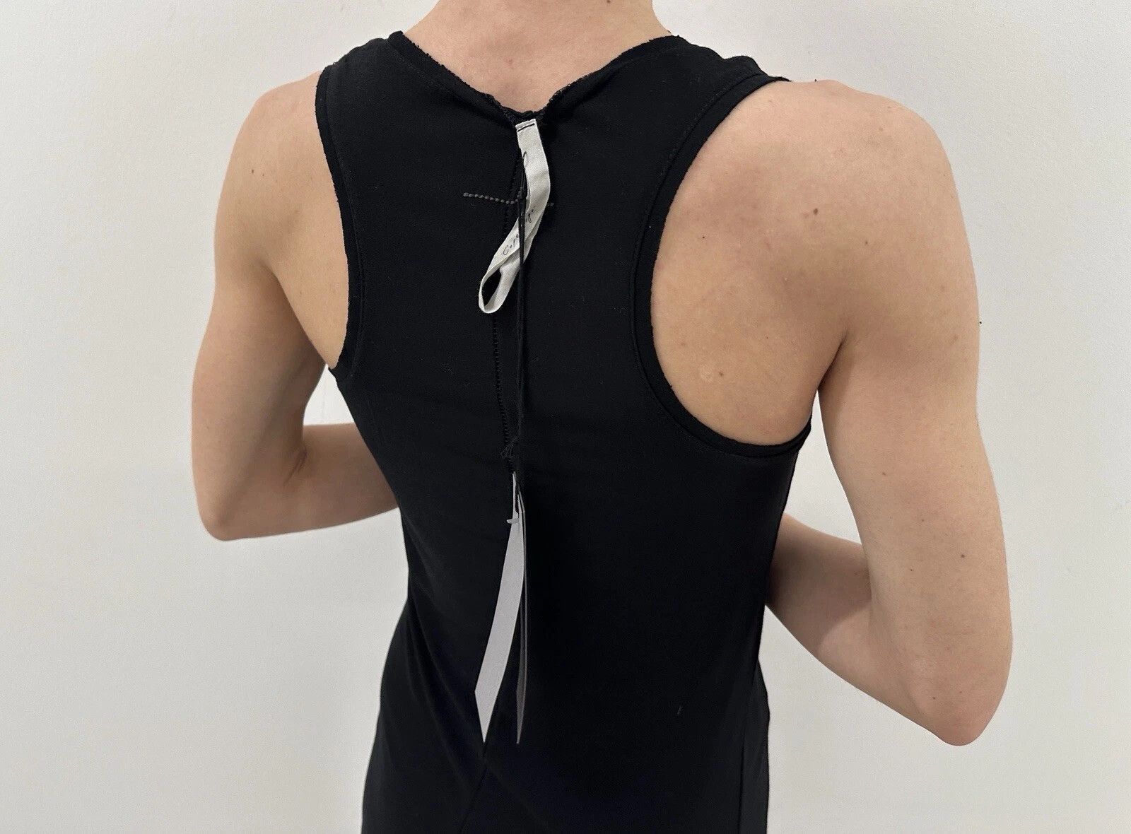 First Aid To The Injured First Aid To The Injured Unisex Sleeveless Owens Asymetrycal Size US XXS / EU 40 - 4 Thumbnail