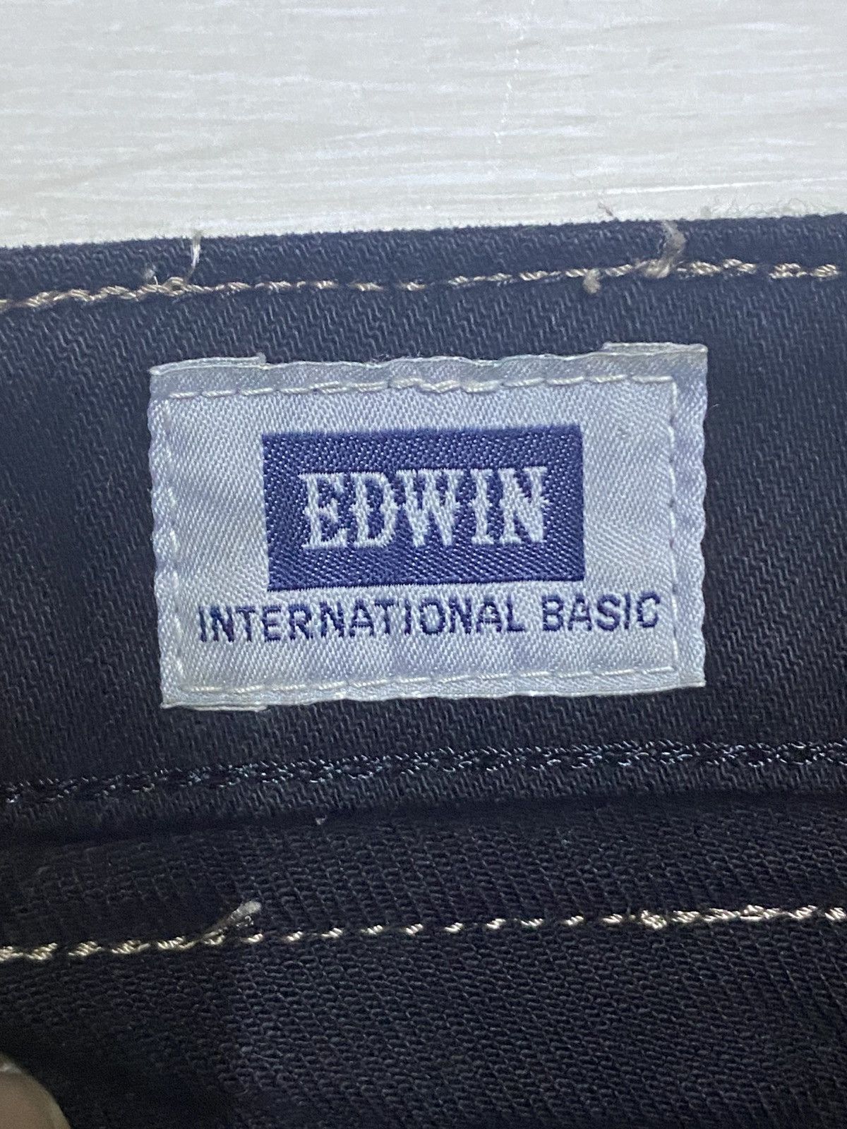 Edwin Vintage Japanese Edwin Black Denim Distressed Loose Jeans Size US 29 - 12 Thumbnail