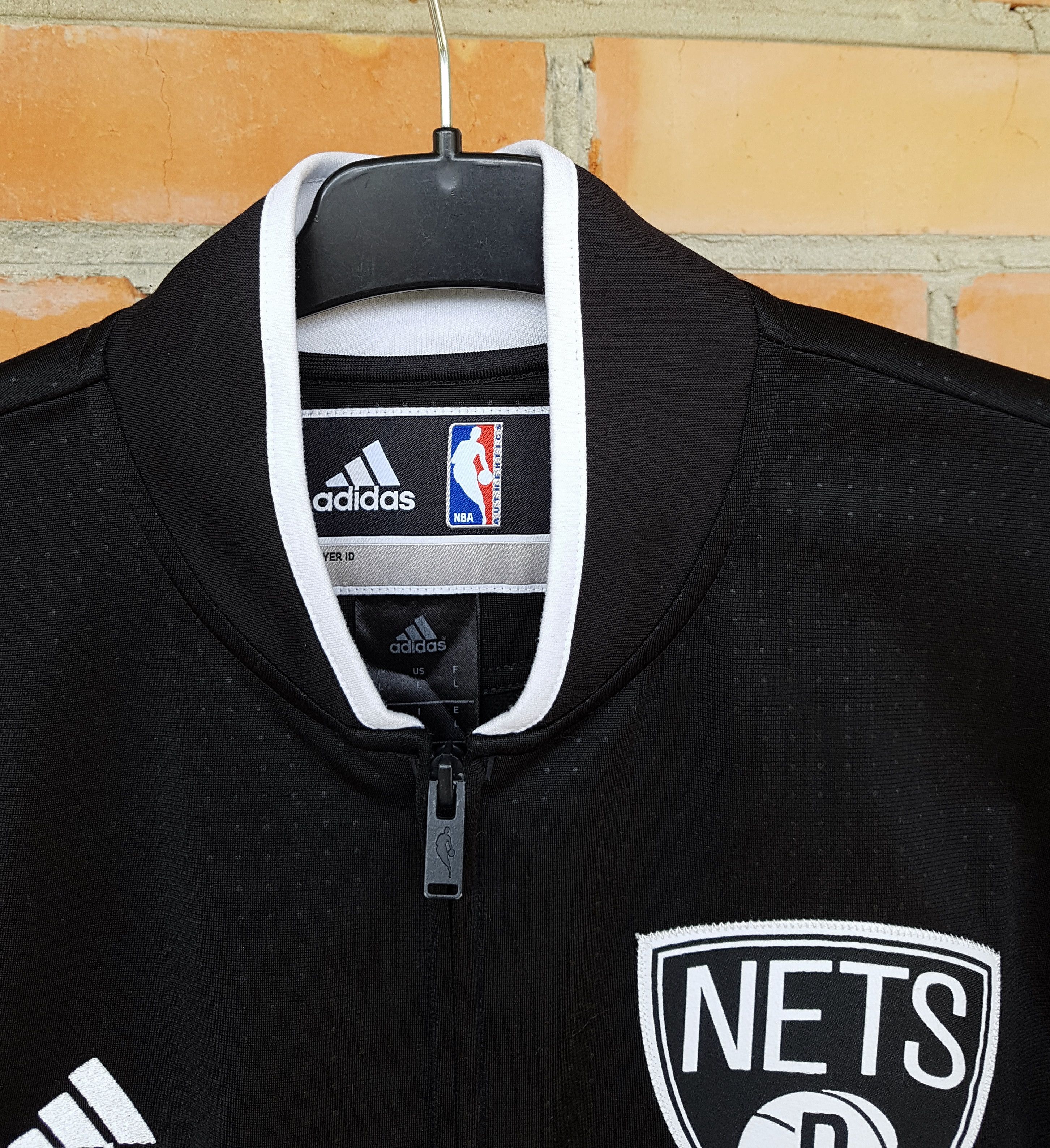 Adidas Adidas Brooklyn Nets Warm Up Bomber Jacket Full Zip sz L Size US L / EU 52-54 / 3 - 3 Thumbnail