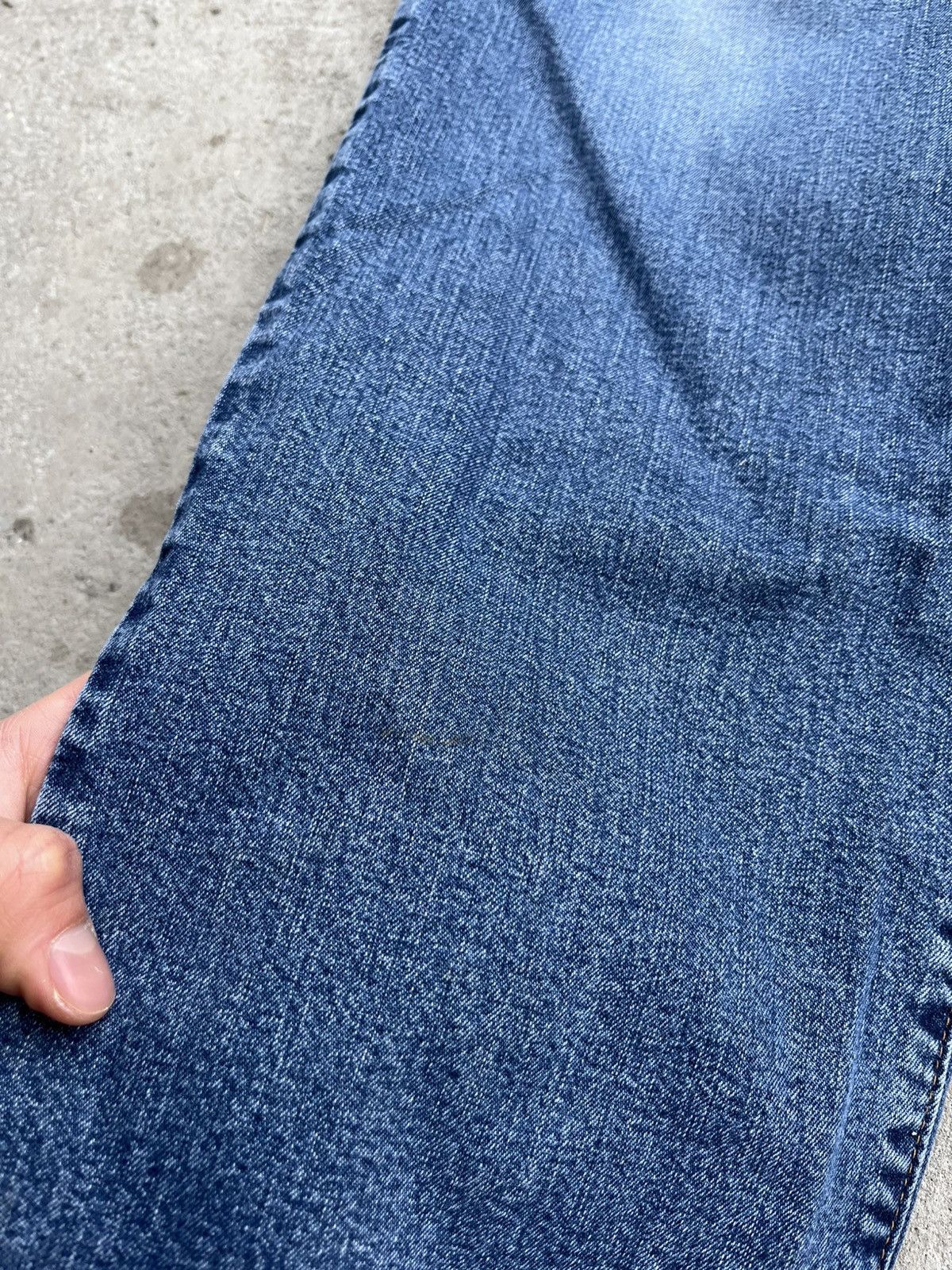 Dolce & Gabbana × Japanese Brand D&G Vintage Dolce & Gabbana Distressed Denim Straight Jeans Size US 32 / EU 48 - 20 Thumbnail