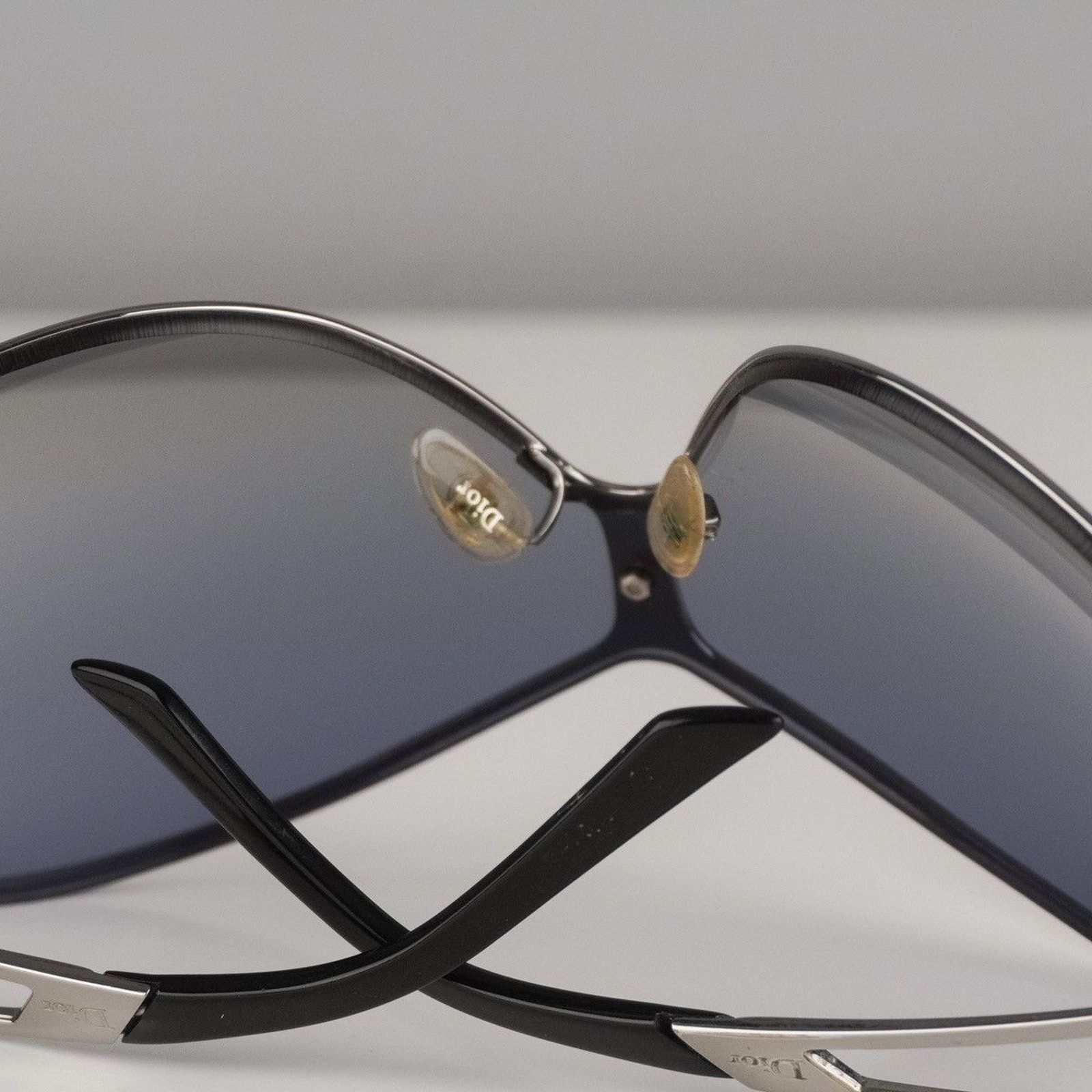 Dior Vintage christian dior D logo oversized mask sunglasses Size ONE SIZE - 7 Thumbnail